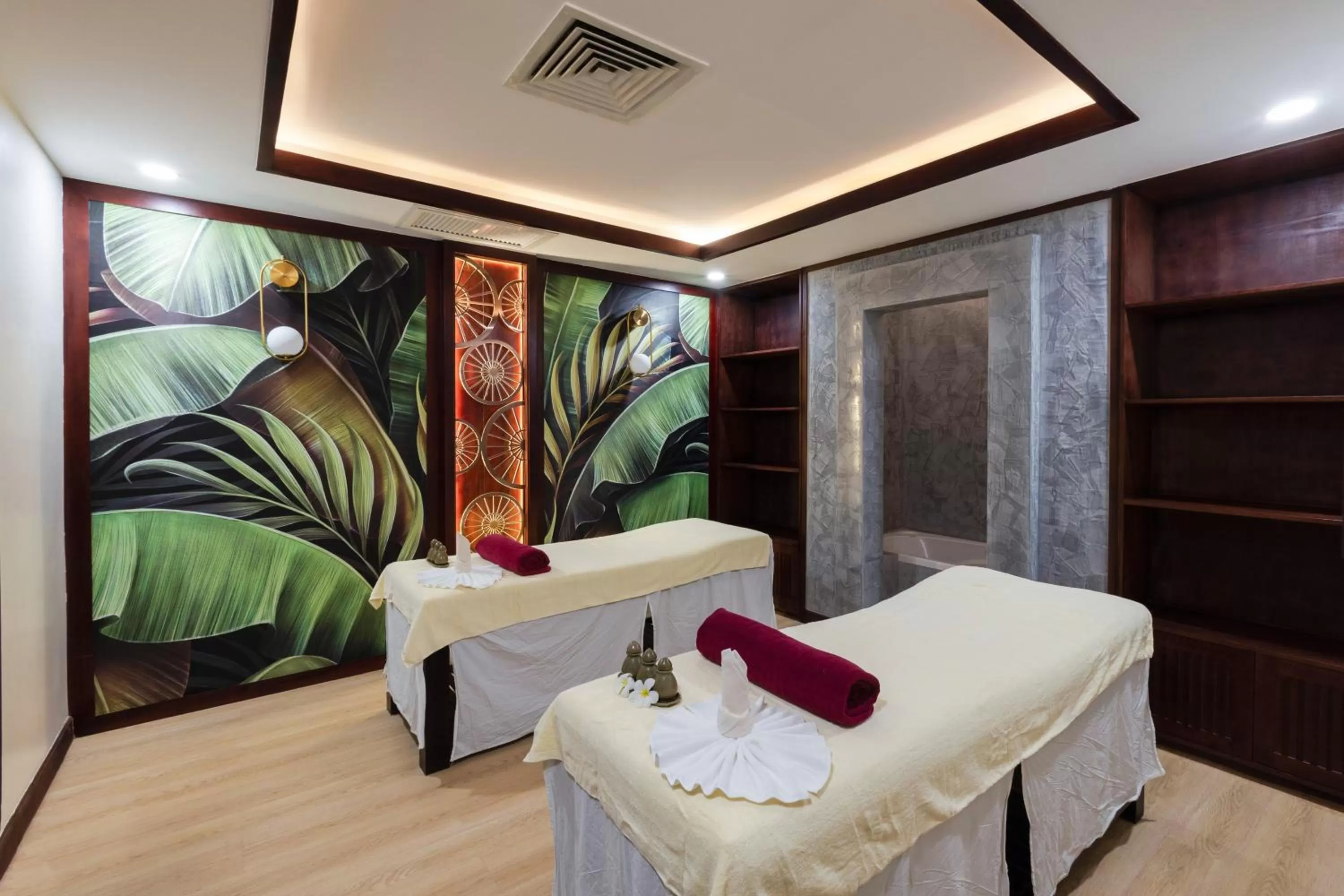 Massage in Saem Siemreap Hotel