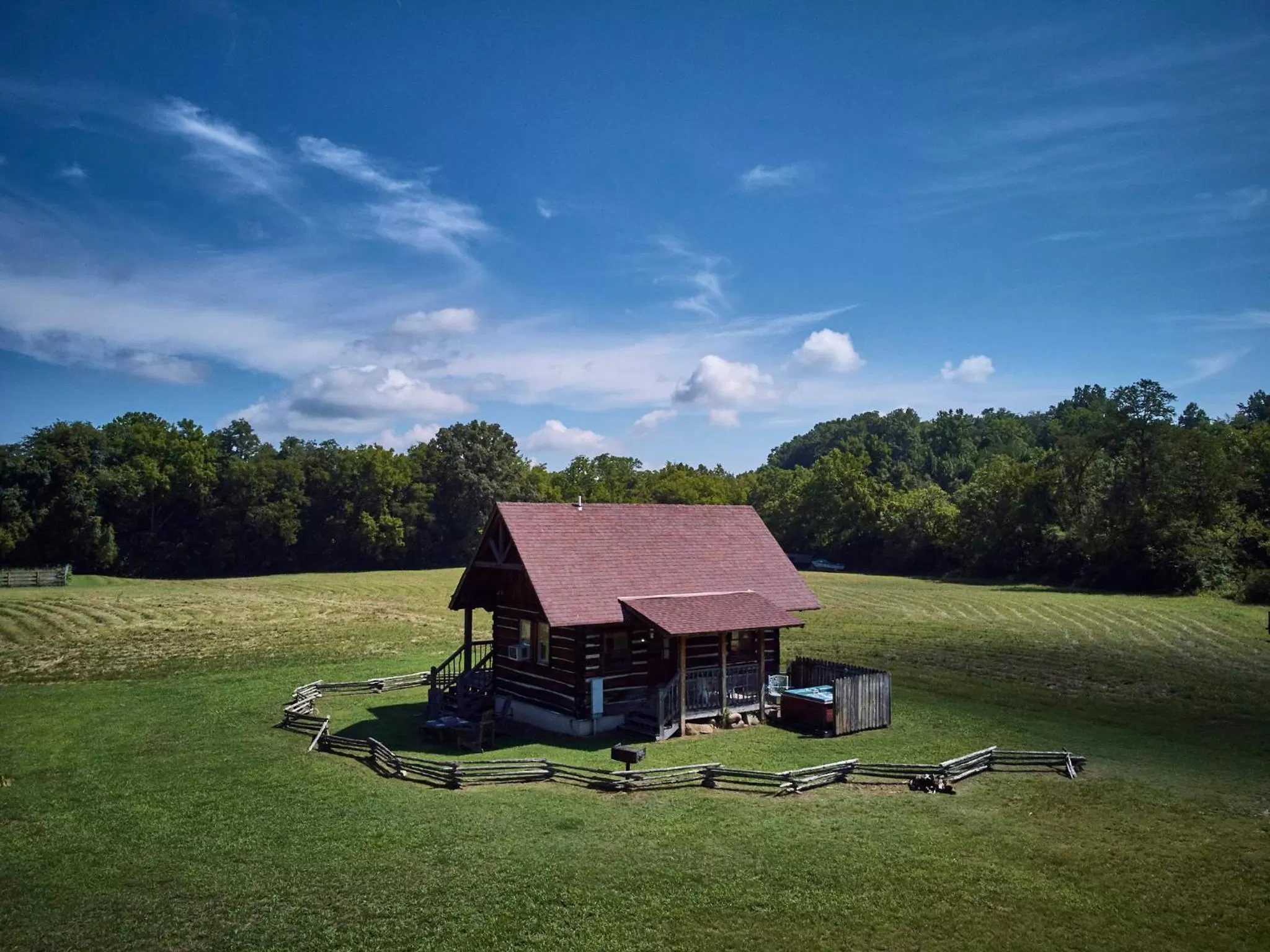 Bird's-eye View in Creekwalk Inn Bed and Breakfast with Cabins