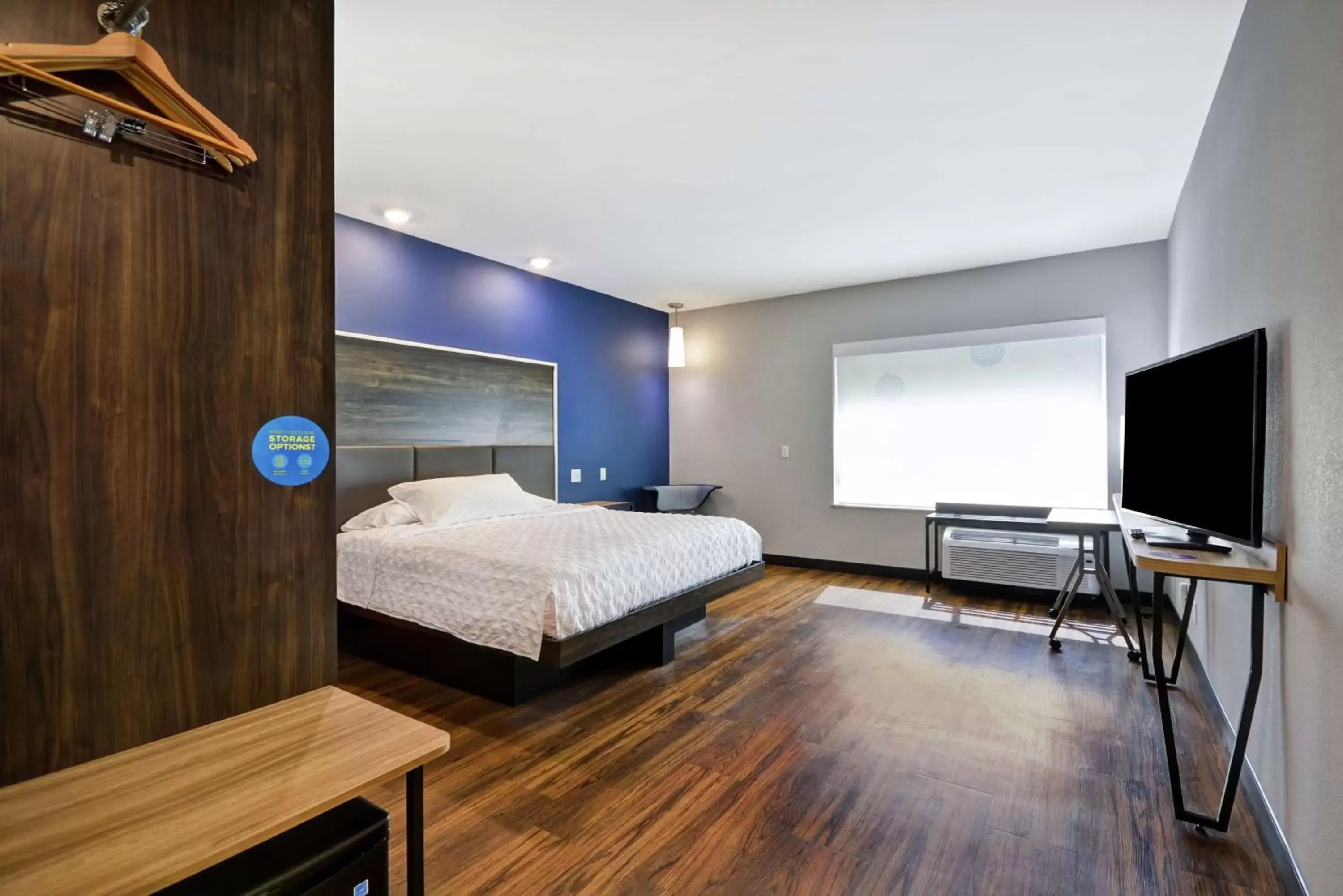 King Room with Accessible Tub - Mobility Access in Tru By Hilton Sumter King Room with Accessible Tub - Mobility Access in Tru By Hilton Sumter