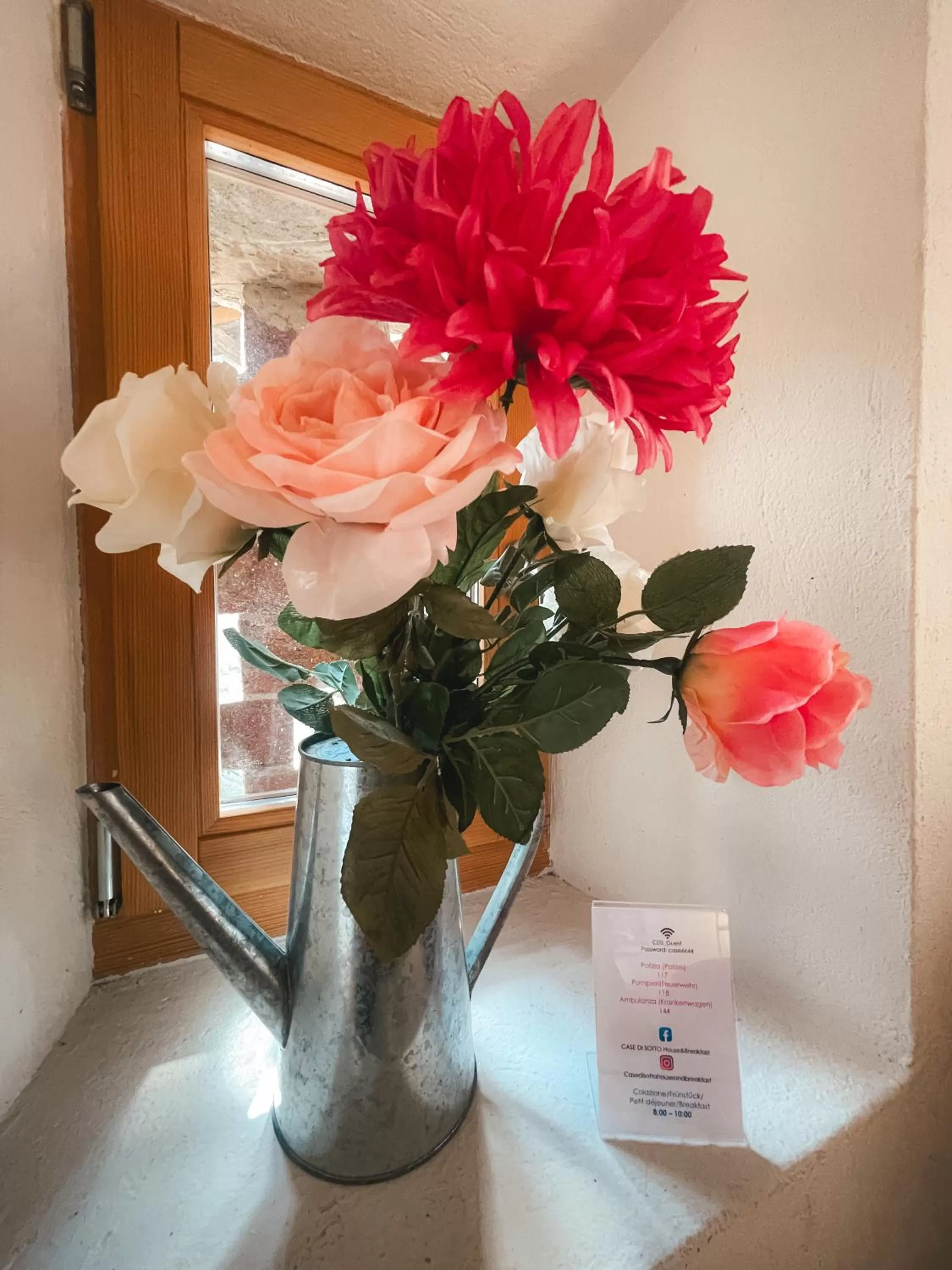 Decorative detail in Case di Sotto, House & Breakfast