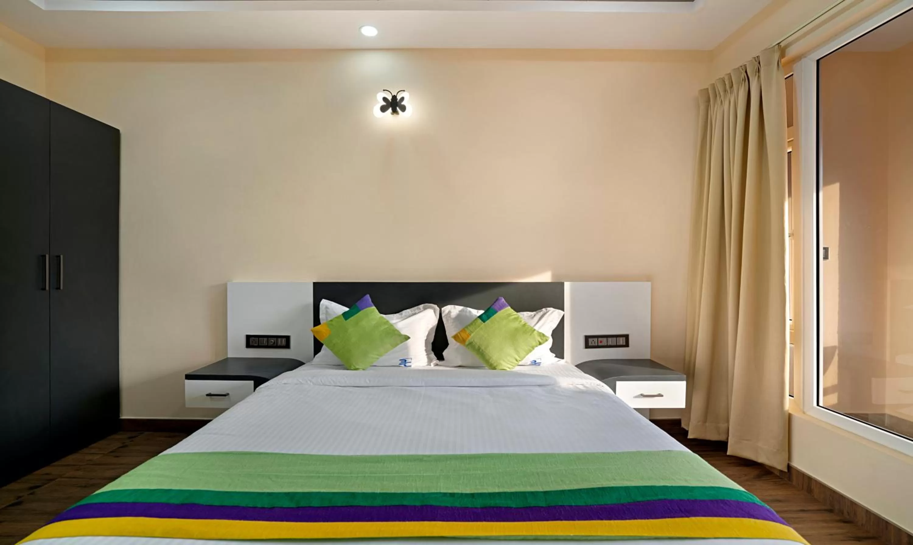 Bedroom, Bed in Treebo 3C Comforts