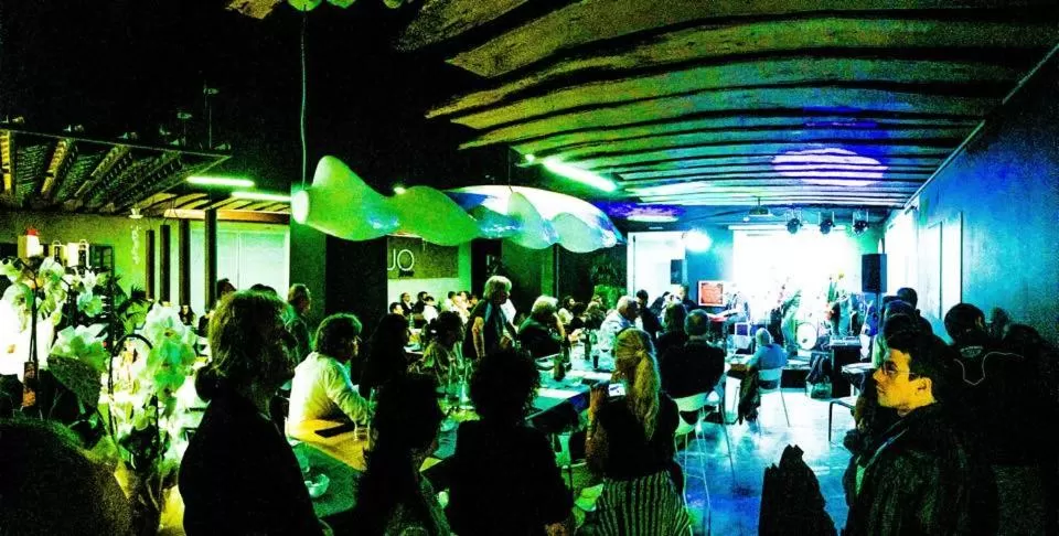 Restaurant/places to eat in JO Hotel