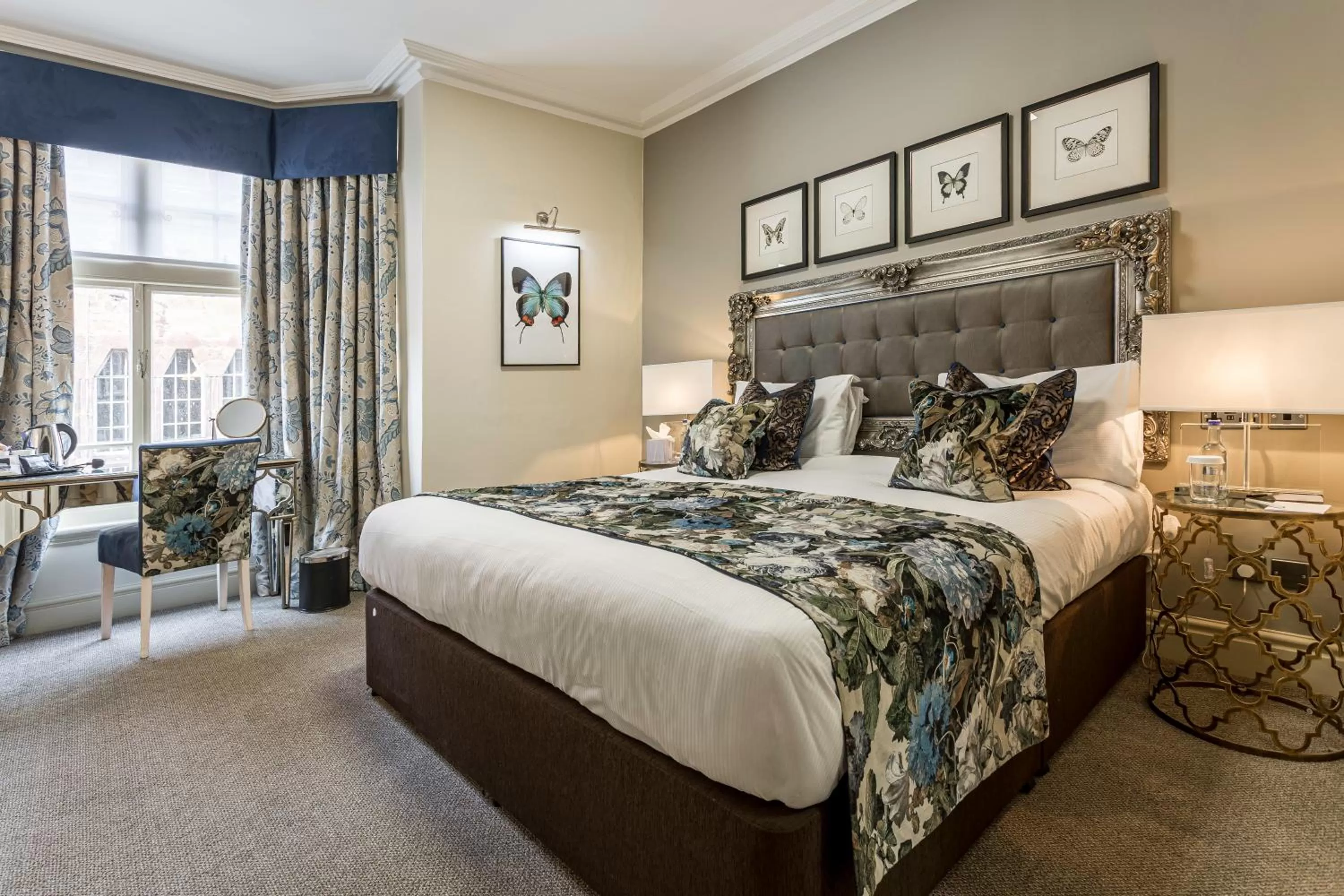 Bed in The Castle Hotel, Conwy, North Wales - The Coaching Inn Group