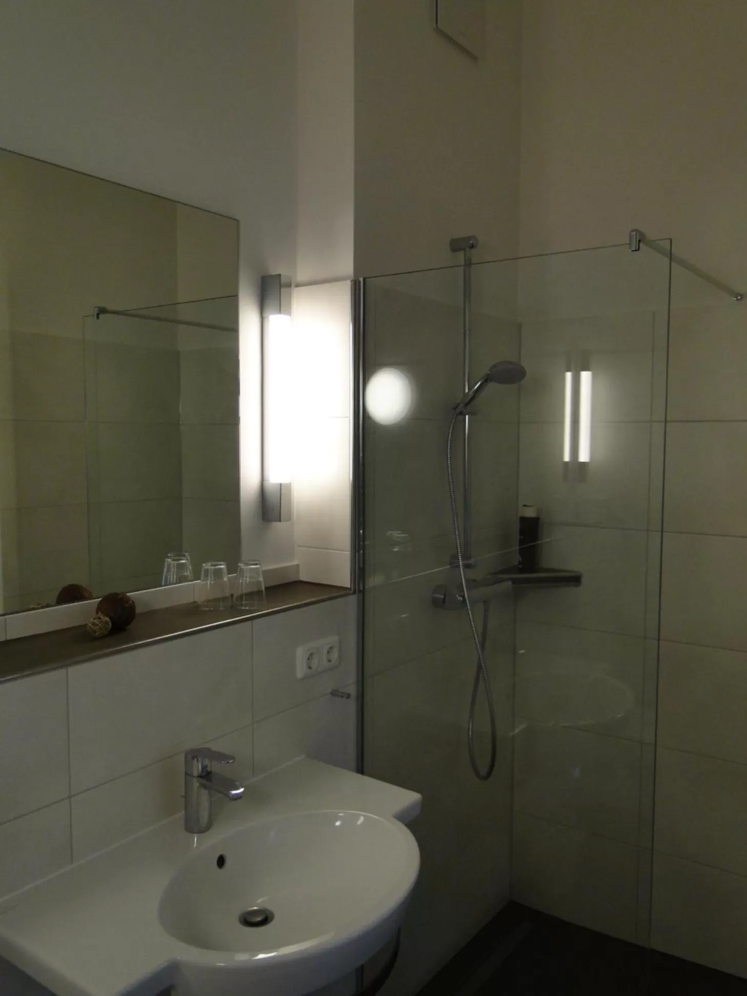 Shower, Bathroom in Ludwig-Harms-Haus Hermannsburg