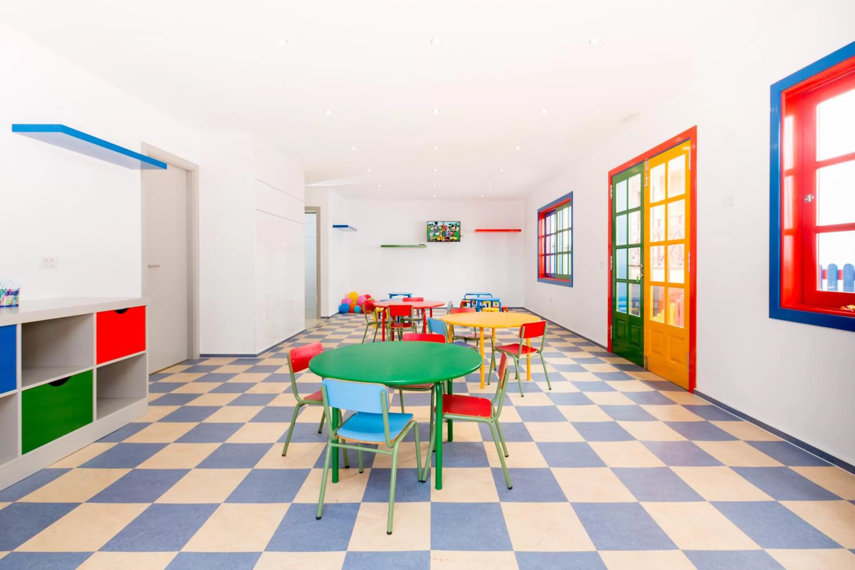 Children play ground in Globales Tamaimo Tropical