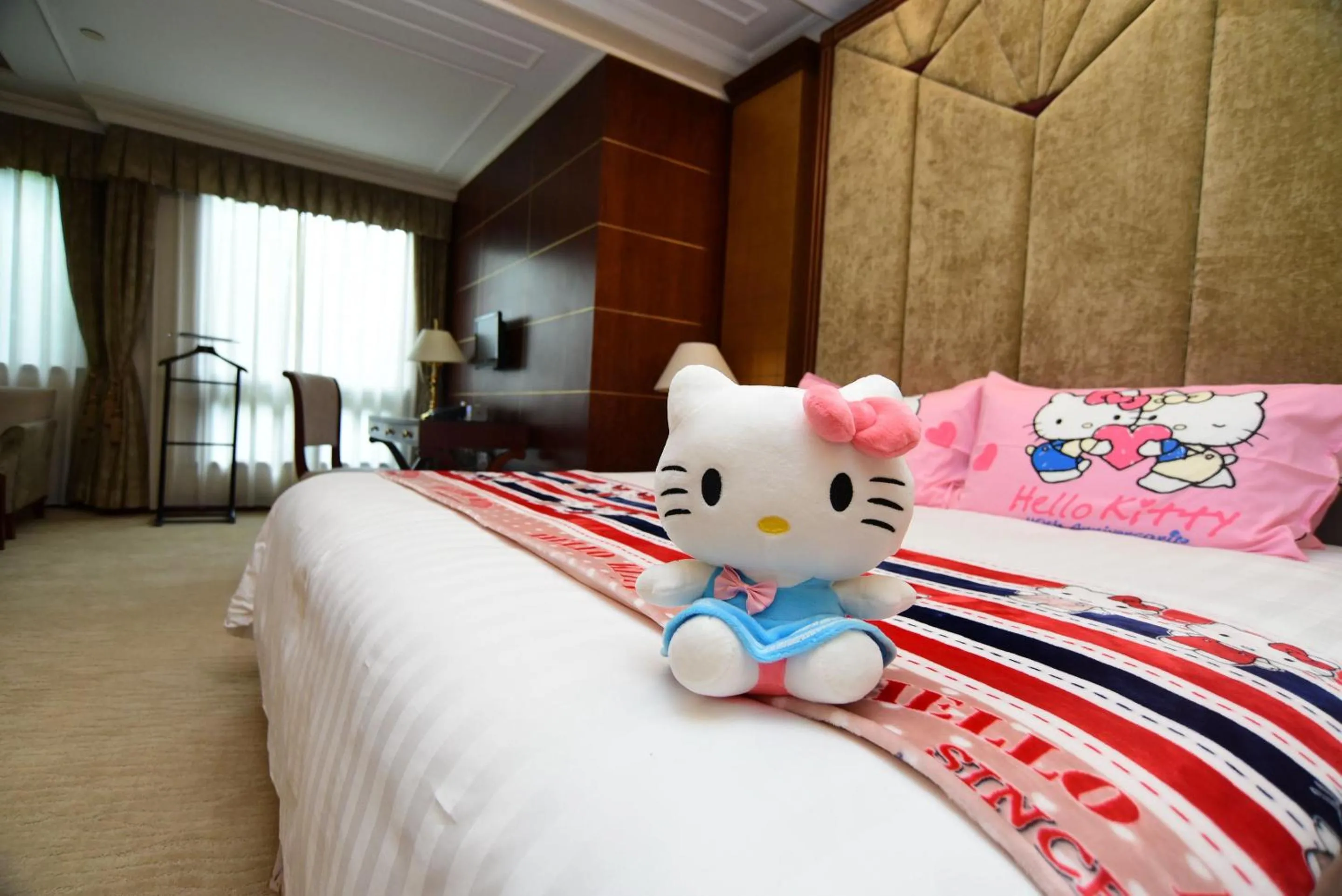 Bed in Xijiao State Guest Hotel
