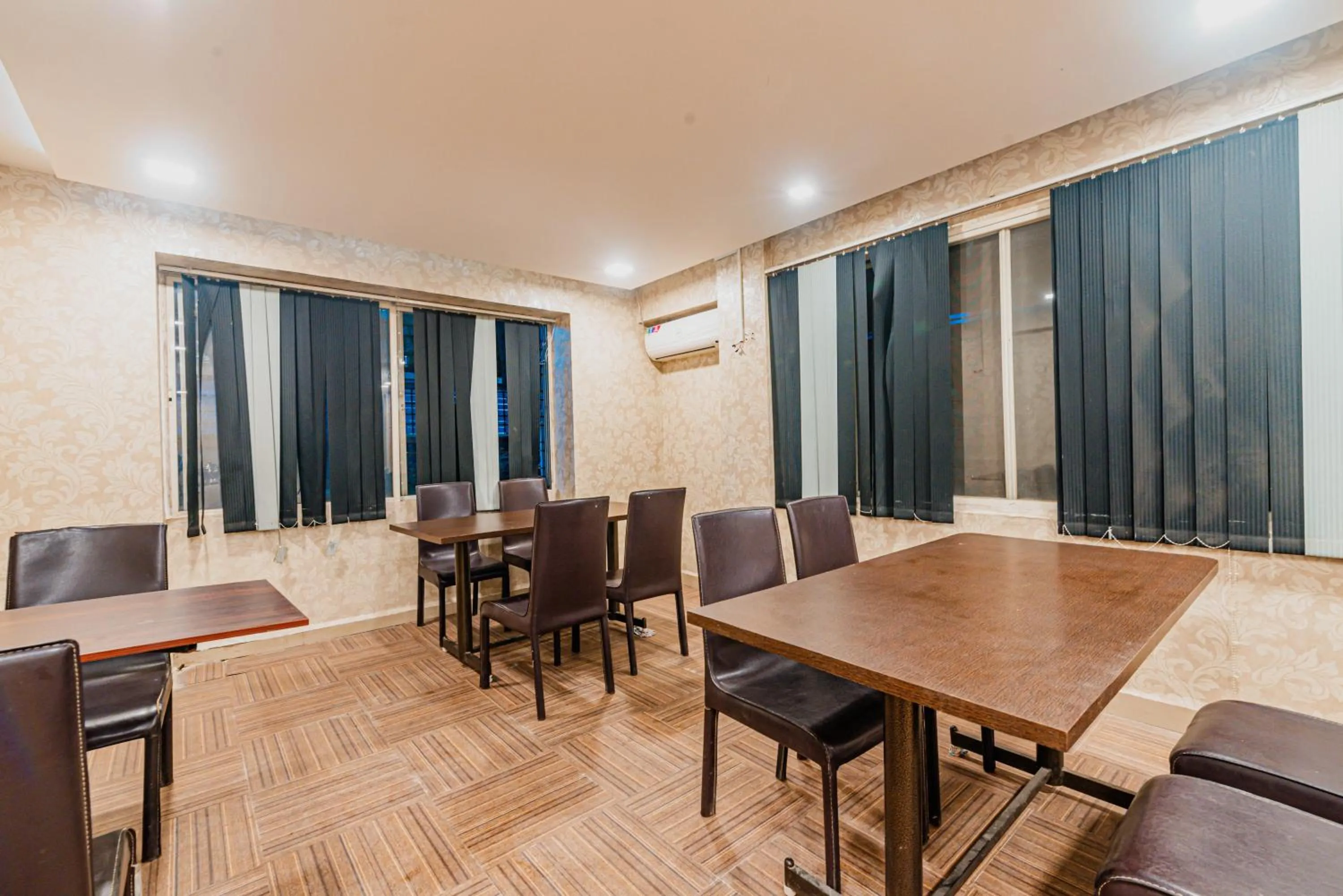 Dining area in Treebo Trend Spring Brooks - Koregaon Park