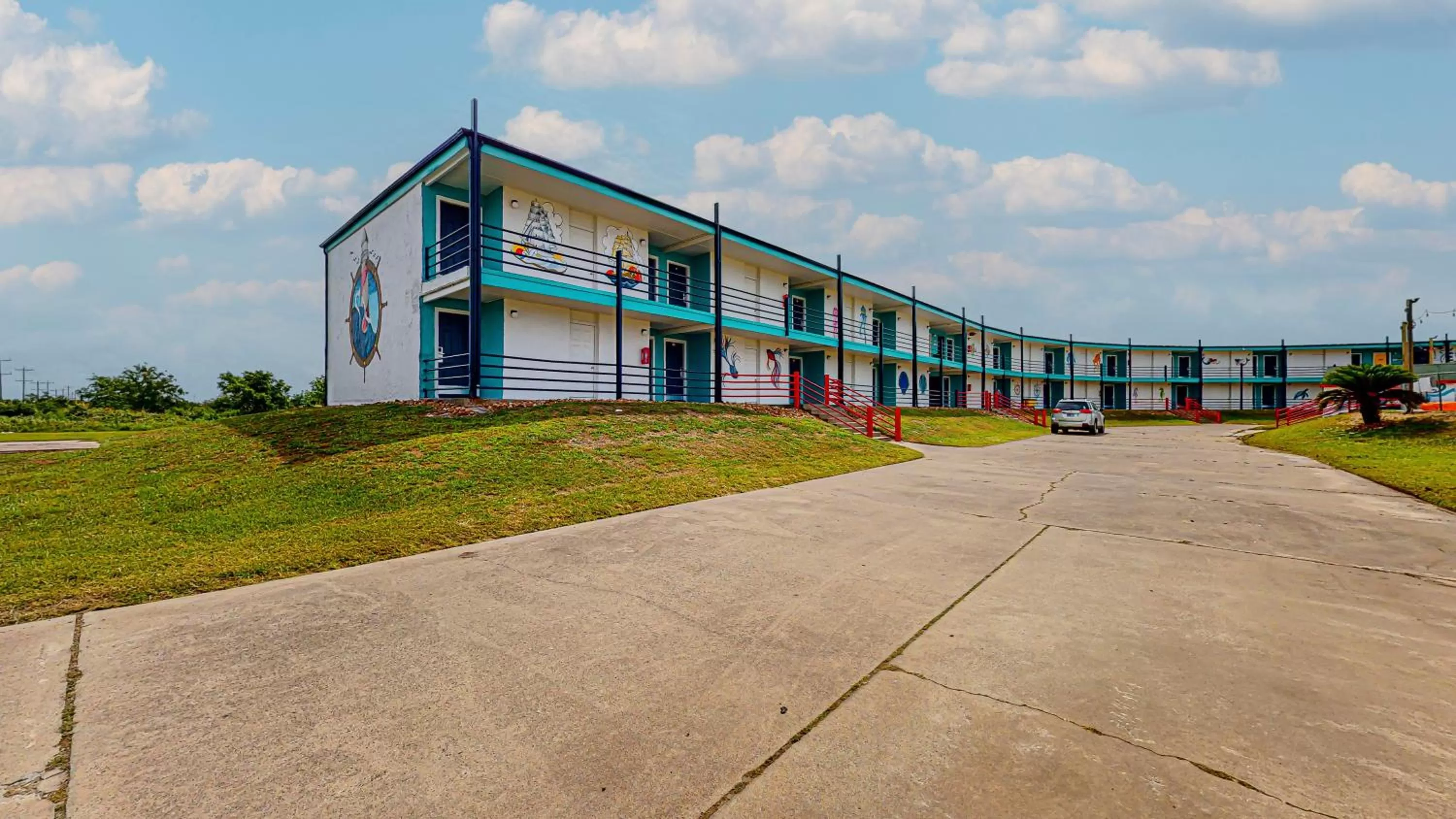 Property building in CRYSTAL PALACE RESORT