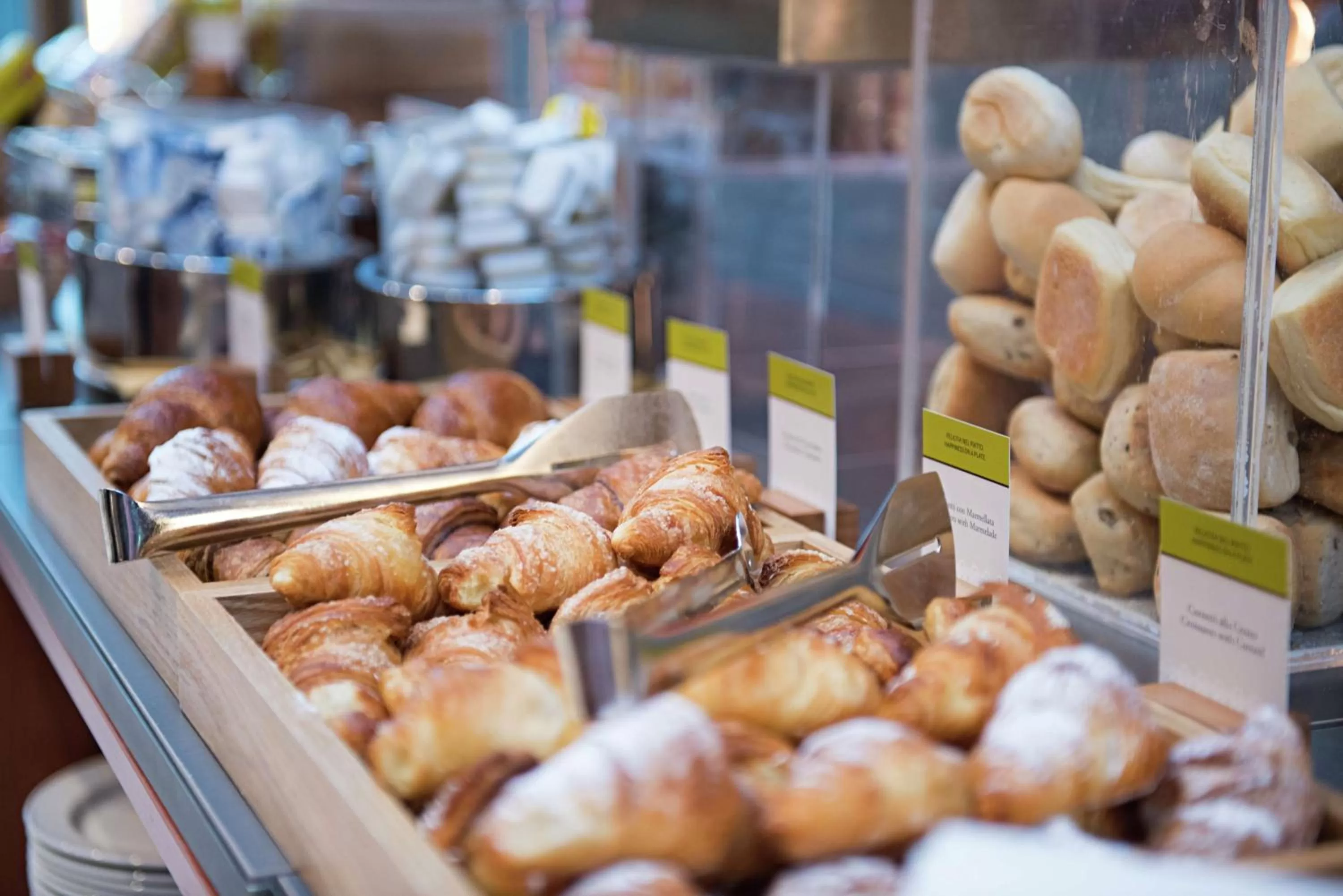 Restaurant/places to eat in DoubleTree by Hilton Turin Lingotto