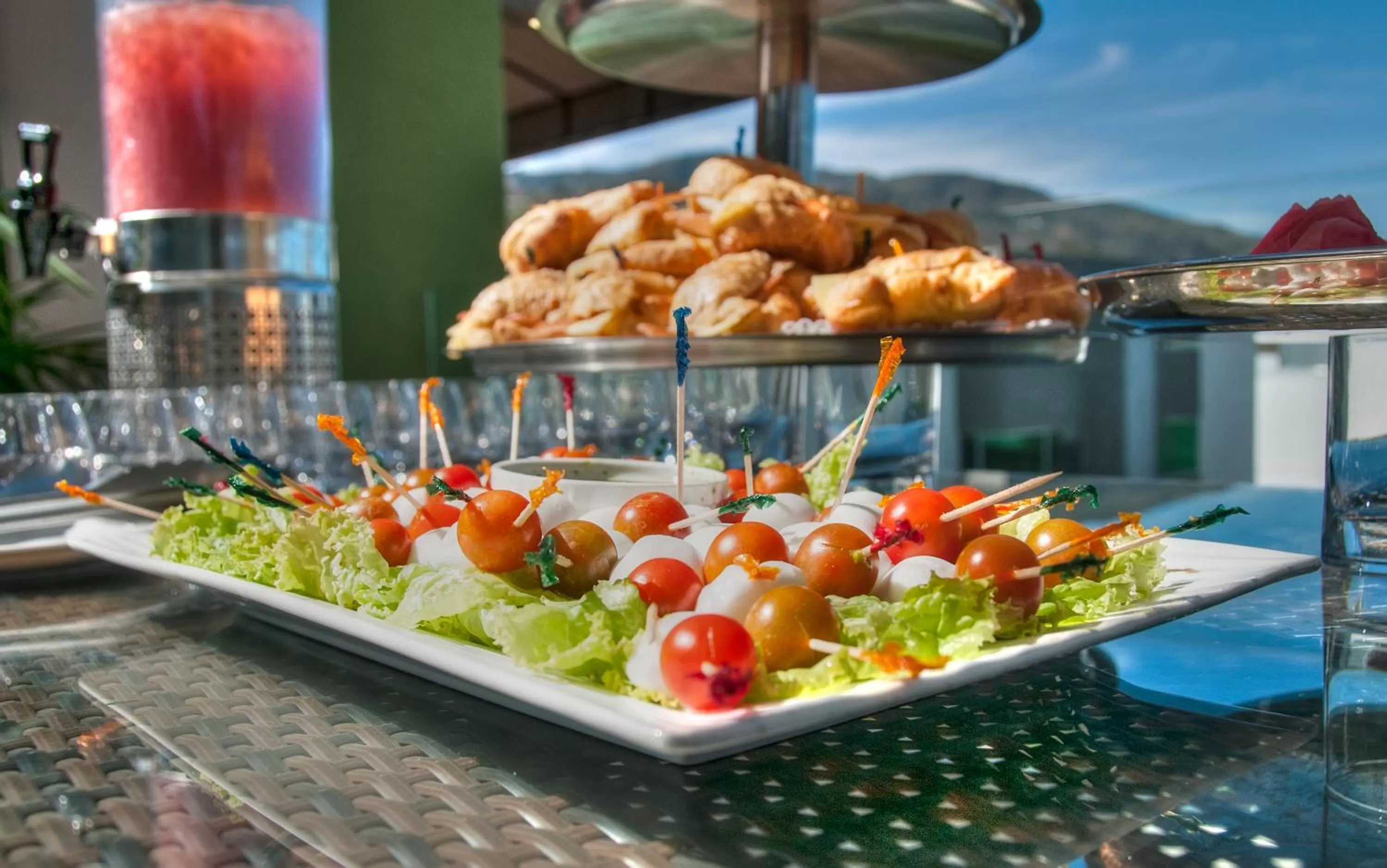 Food and drinks in Studio Hotel Boutique