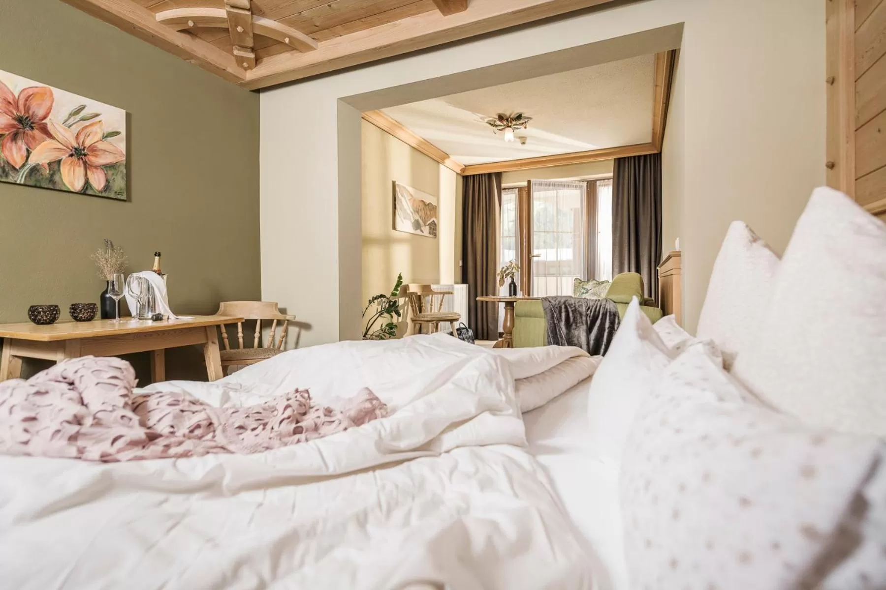 Photo of the whole room, Bed in Hotel Sieghard Zillertal