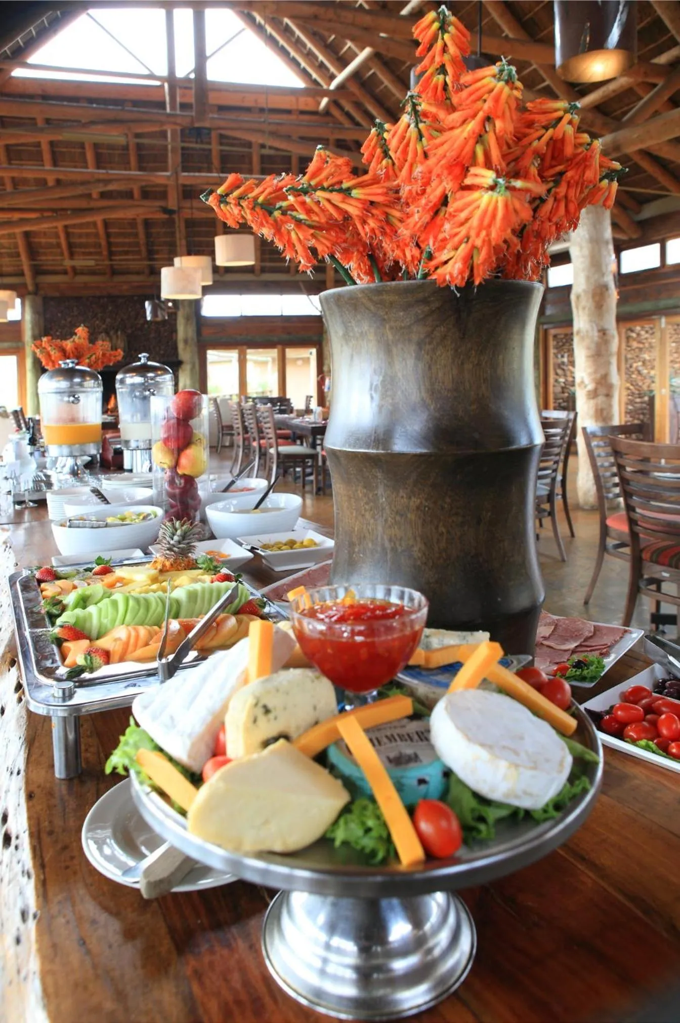 Breakfast in Garden Route Game Lodge