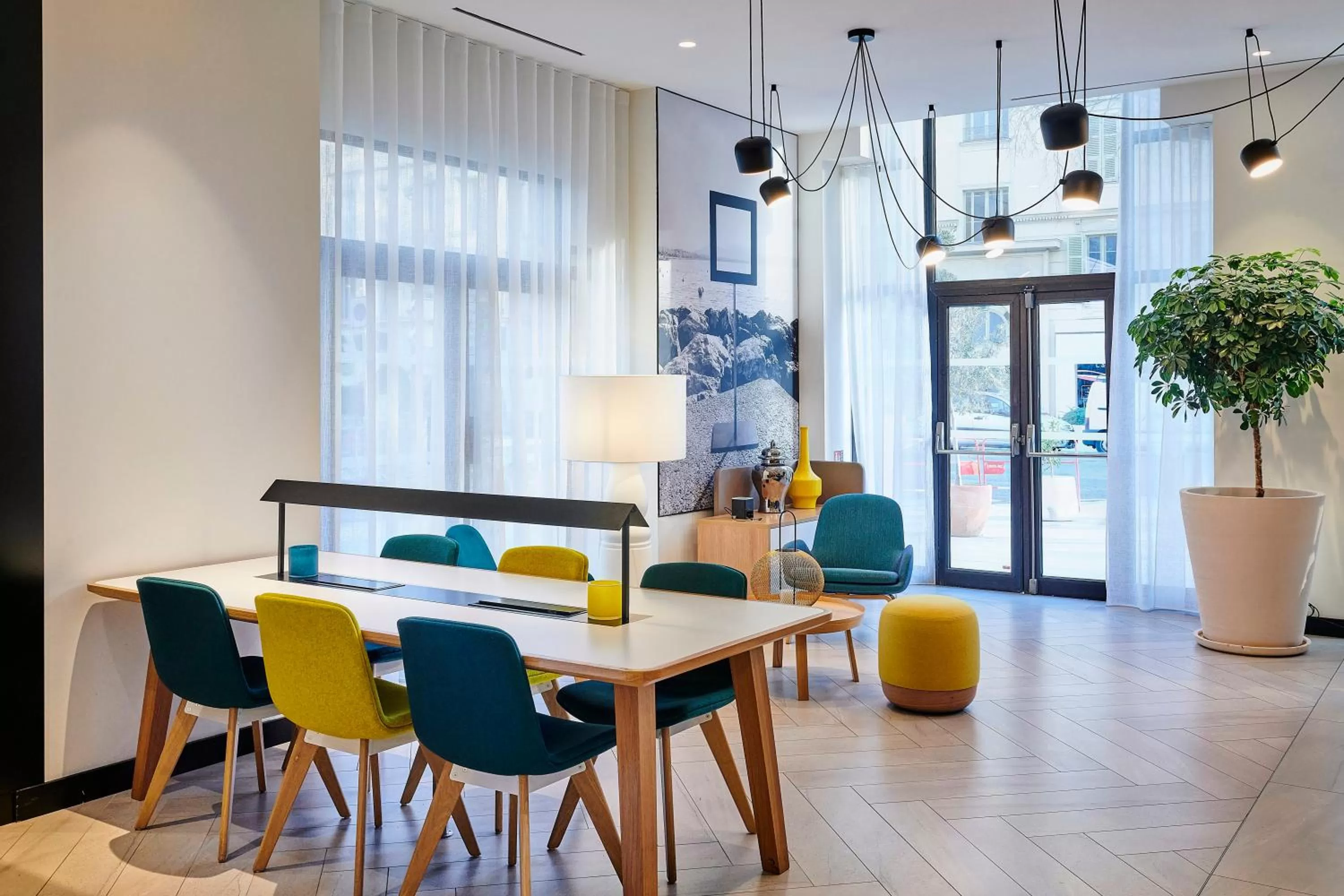 Property building in Holiday Inn Nice by IHG