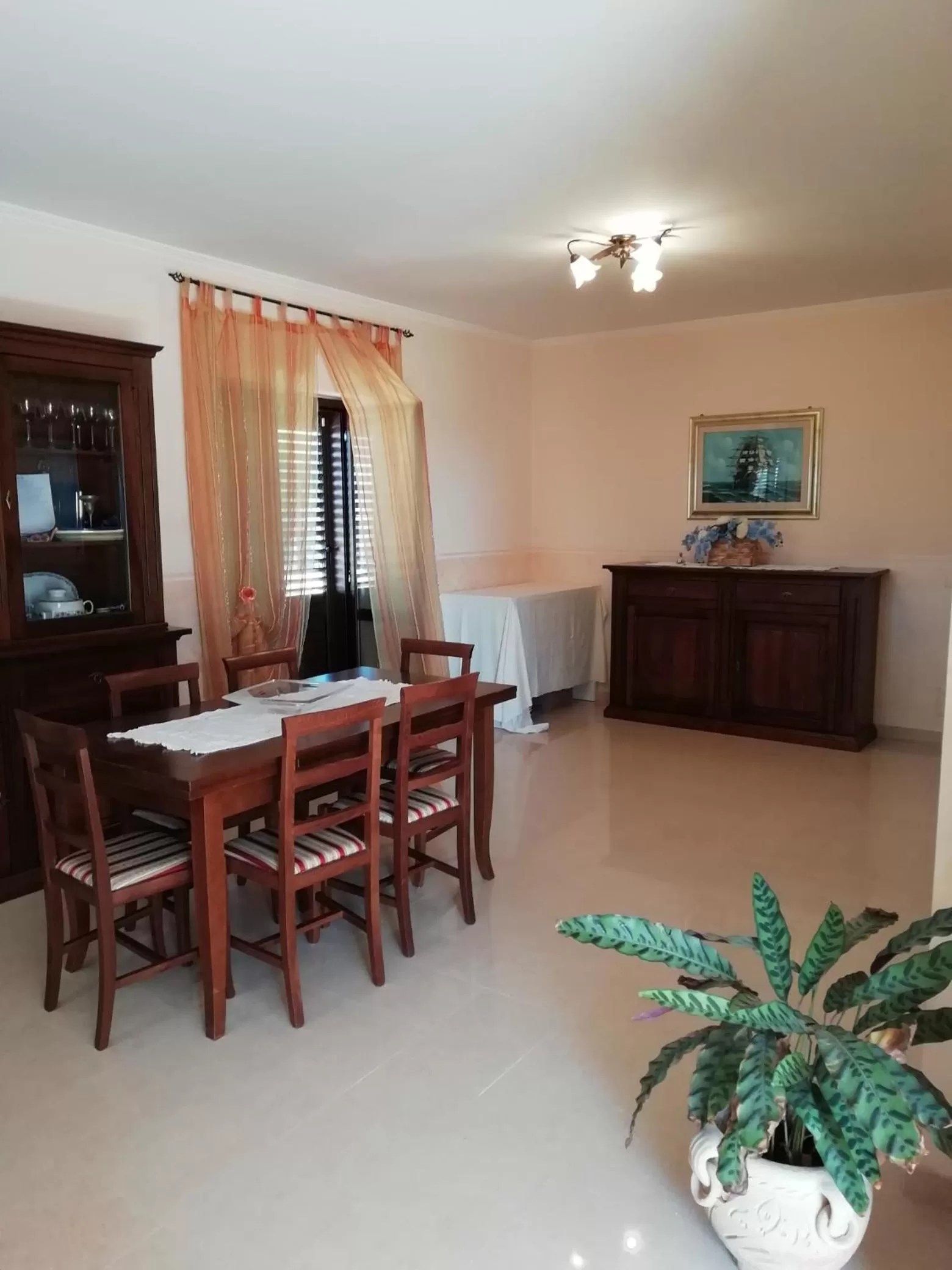 Restaurant/places to eat in Aria Di mare b&b family