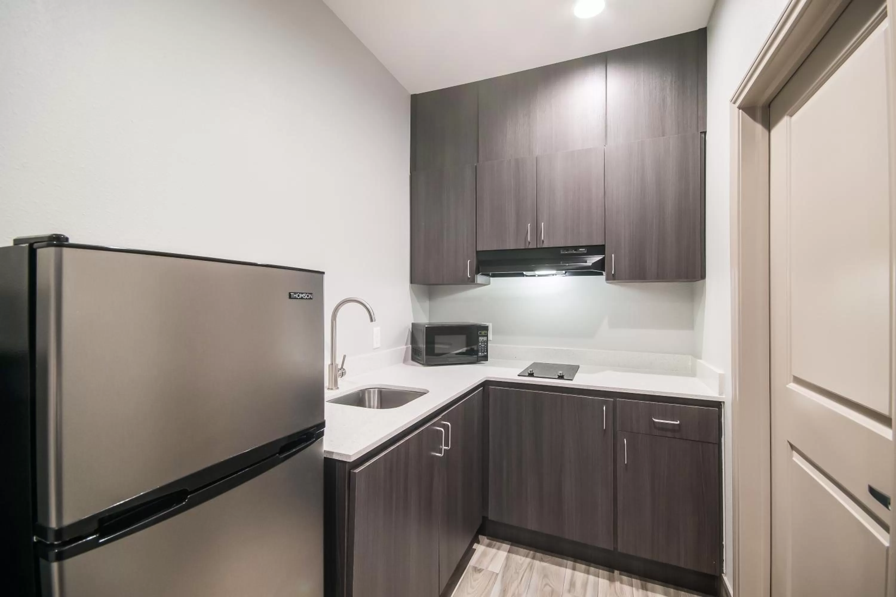 Kitchen or kitchenette in Americas Best Value Inn & Suites Northeast Houston Downtown I-610