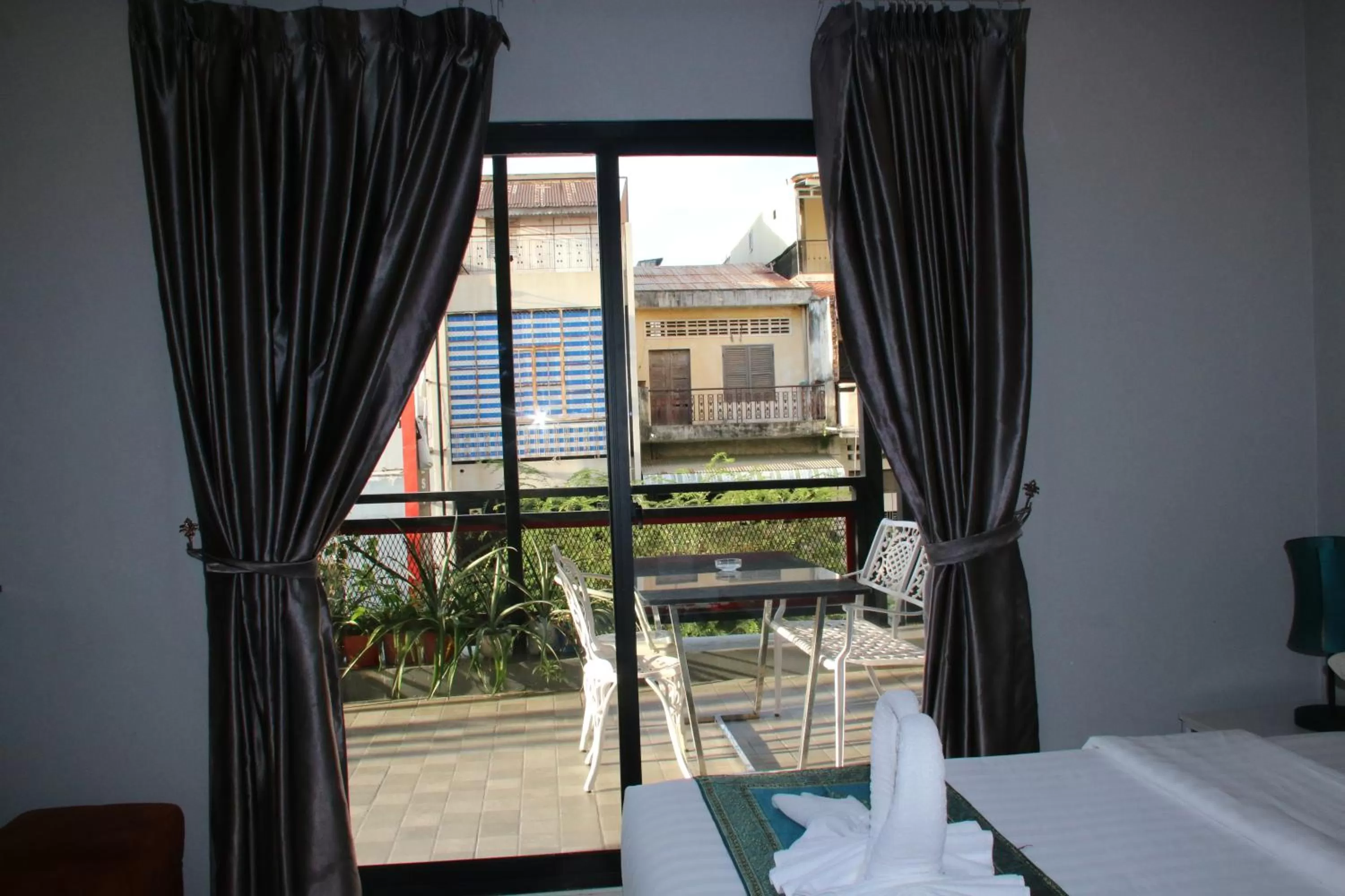 View (from property/room), Bed in Ostro Hotel