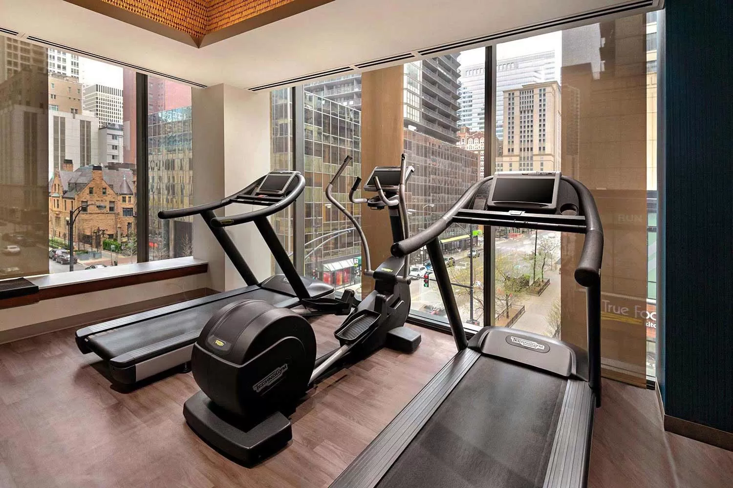 Fitness centre/facilities in Eurostars Magnificent Mile