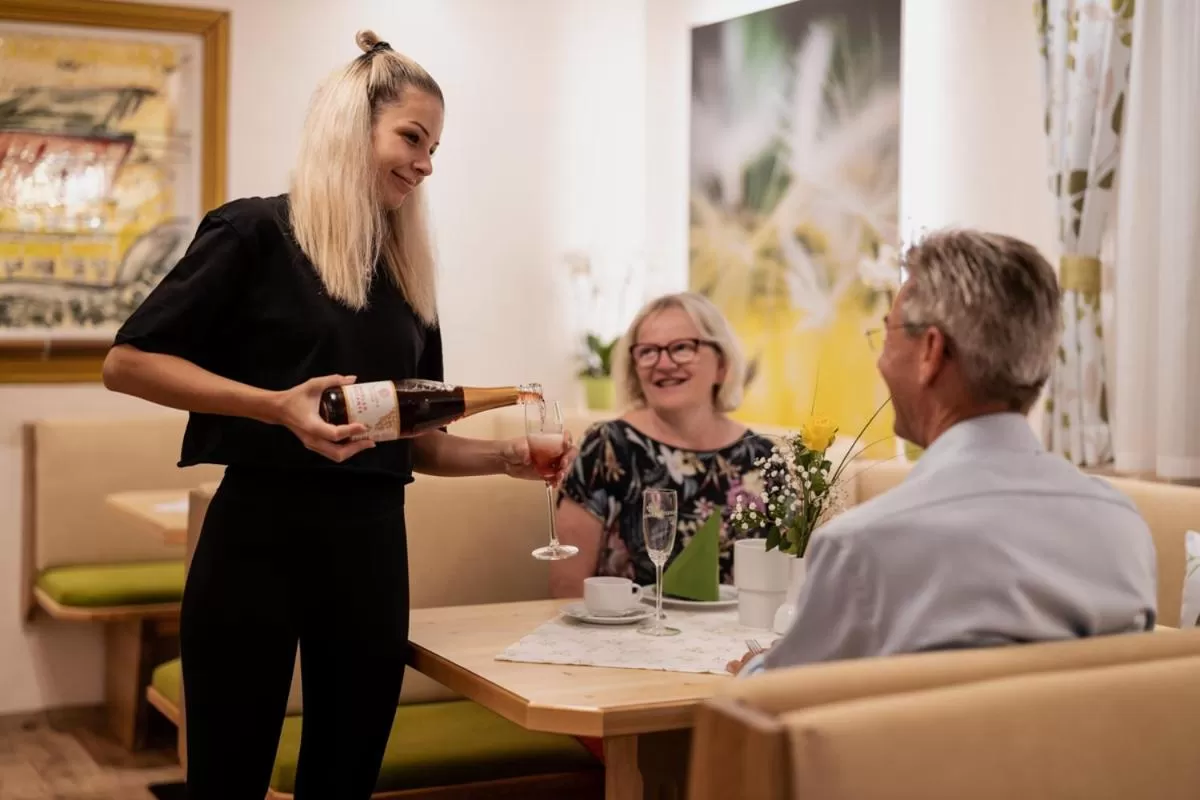 Restaurant/places to eat in Thermenhof PuchasPLUS Loipersdorf