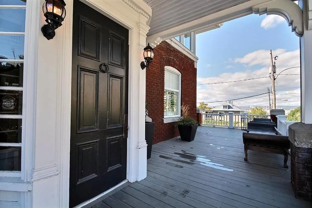 Property building, Balcony/Terrace in Les Suites KAISHI