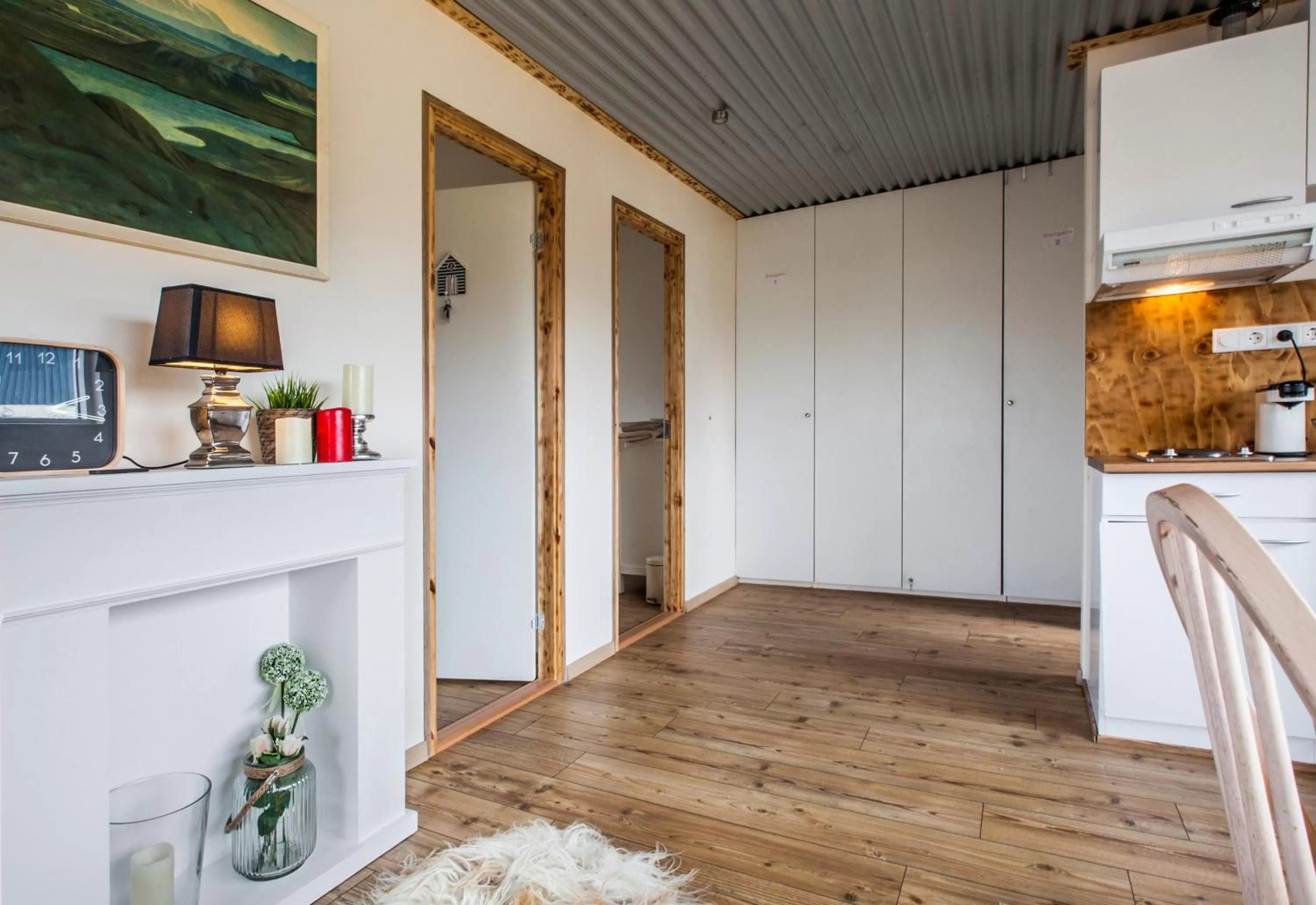 Coffee/tea facilities, Kitchen/Kitchenette in Blue House B&B