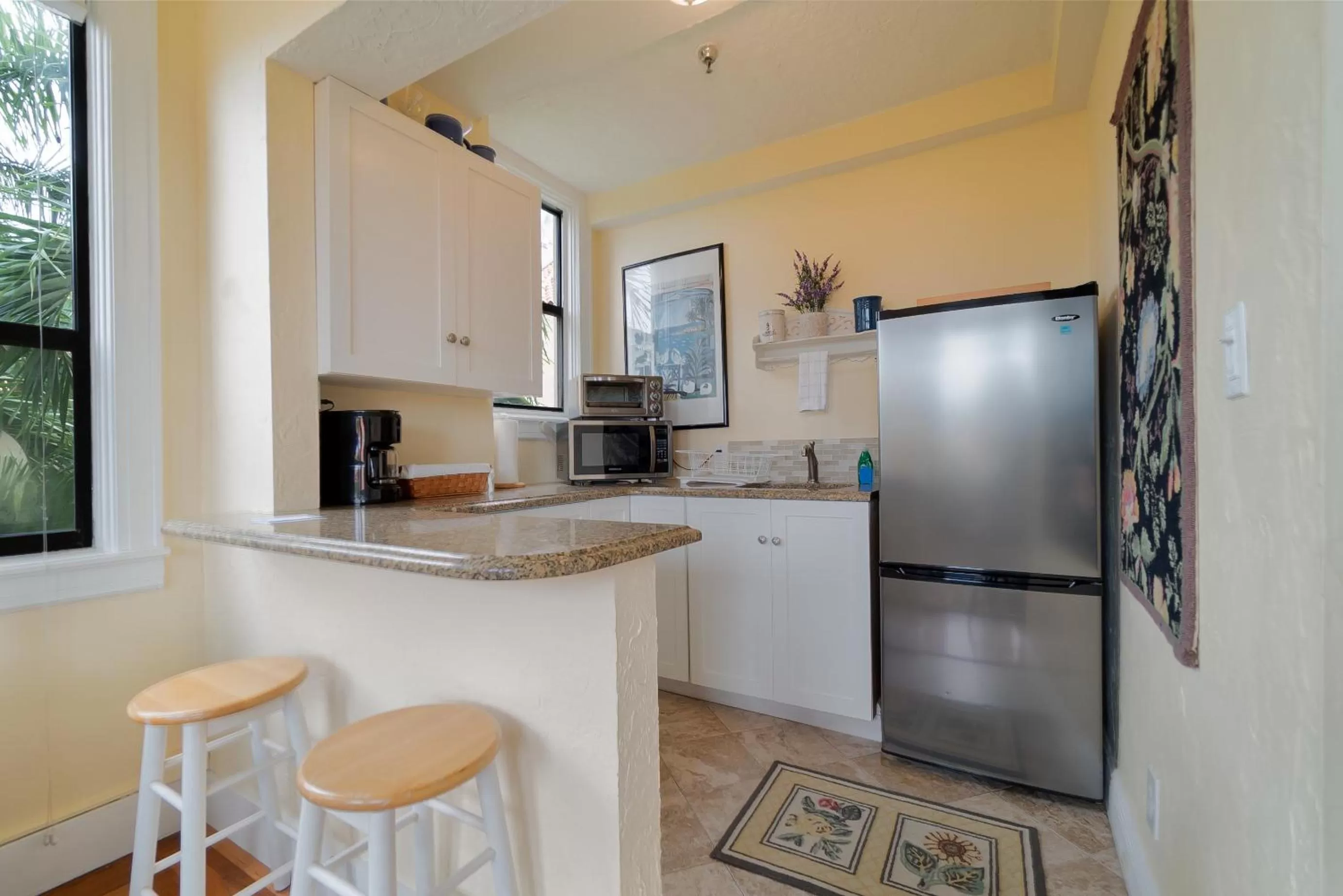 Kitchen or kitchenette in Tropicals of Palm Beach