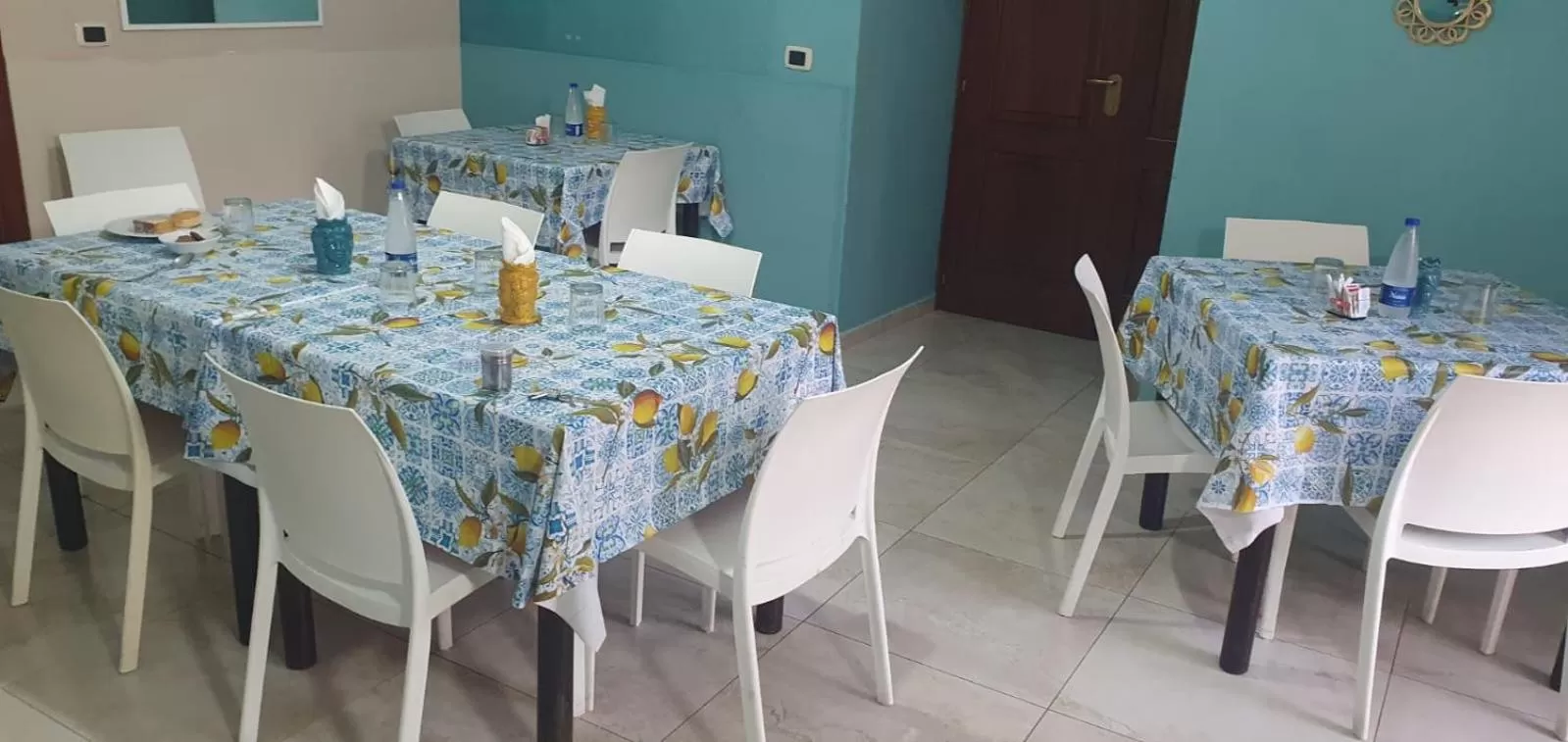 Restaurant/Places to Eat in B&B Athena Comfort "Centro Città"