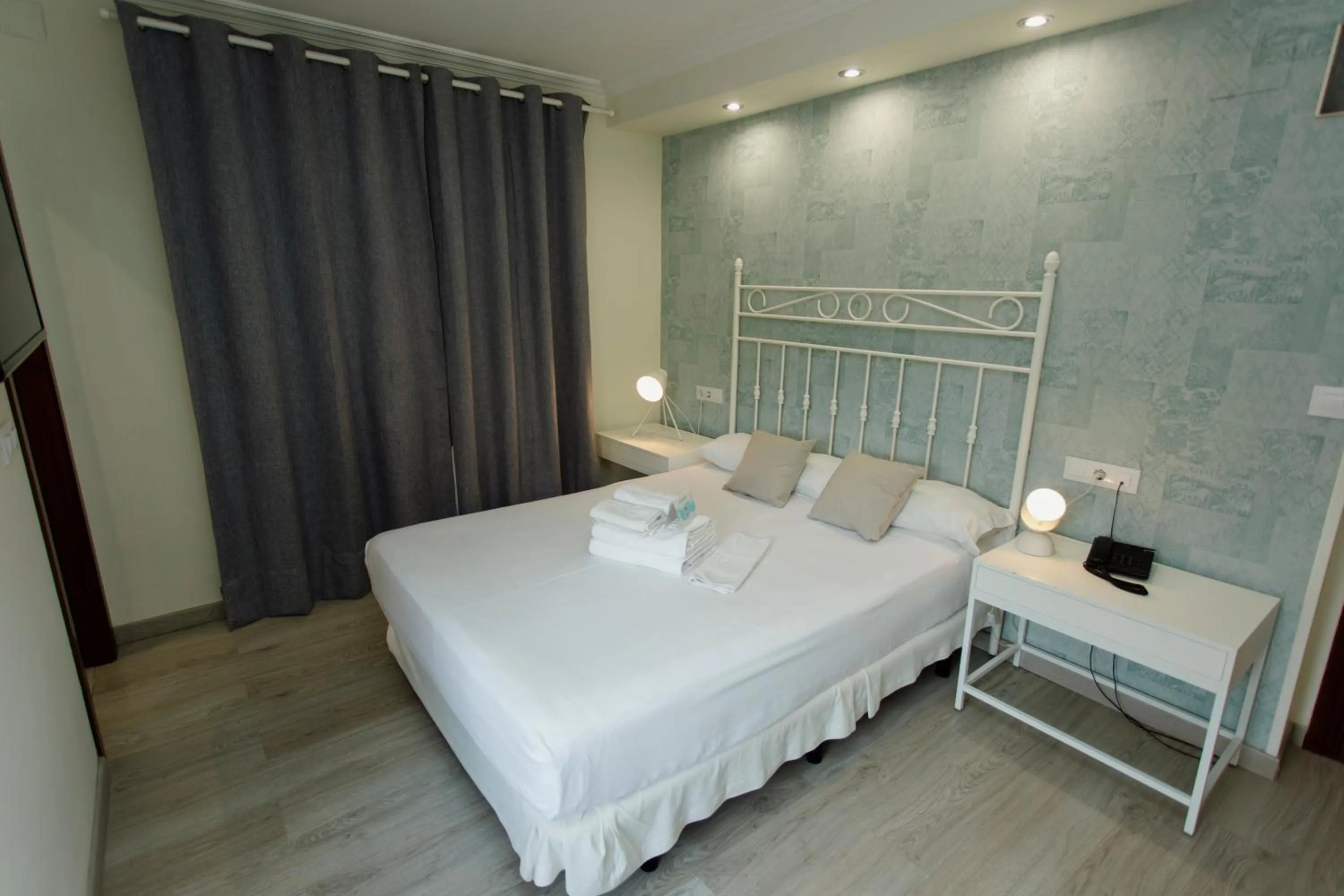 Bed in Hotel MR Costa Blanca