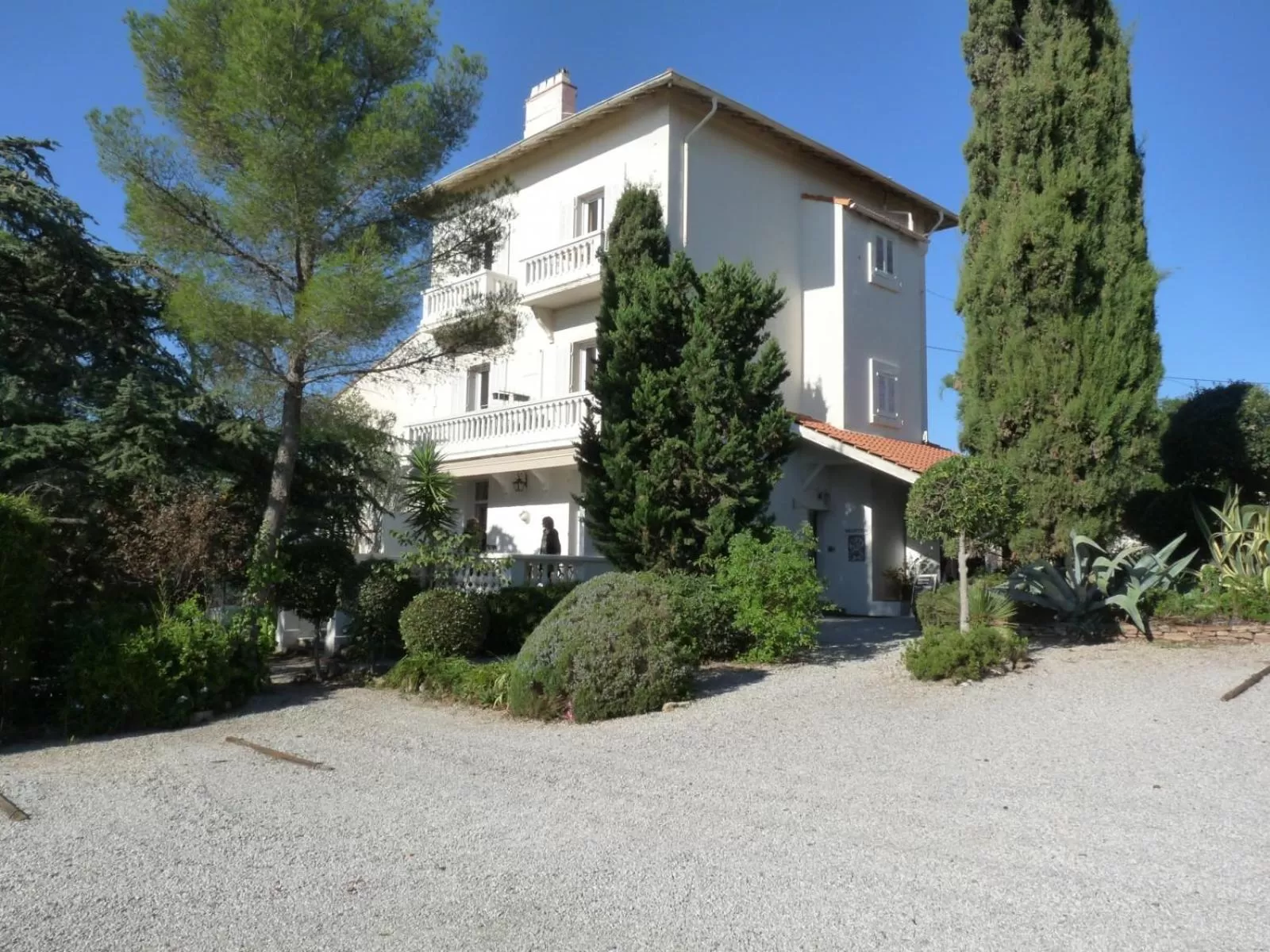 Property Building in Le Thimothée : Hôtel & Studios