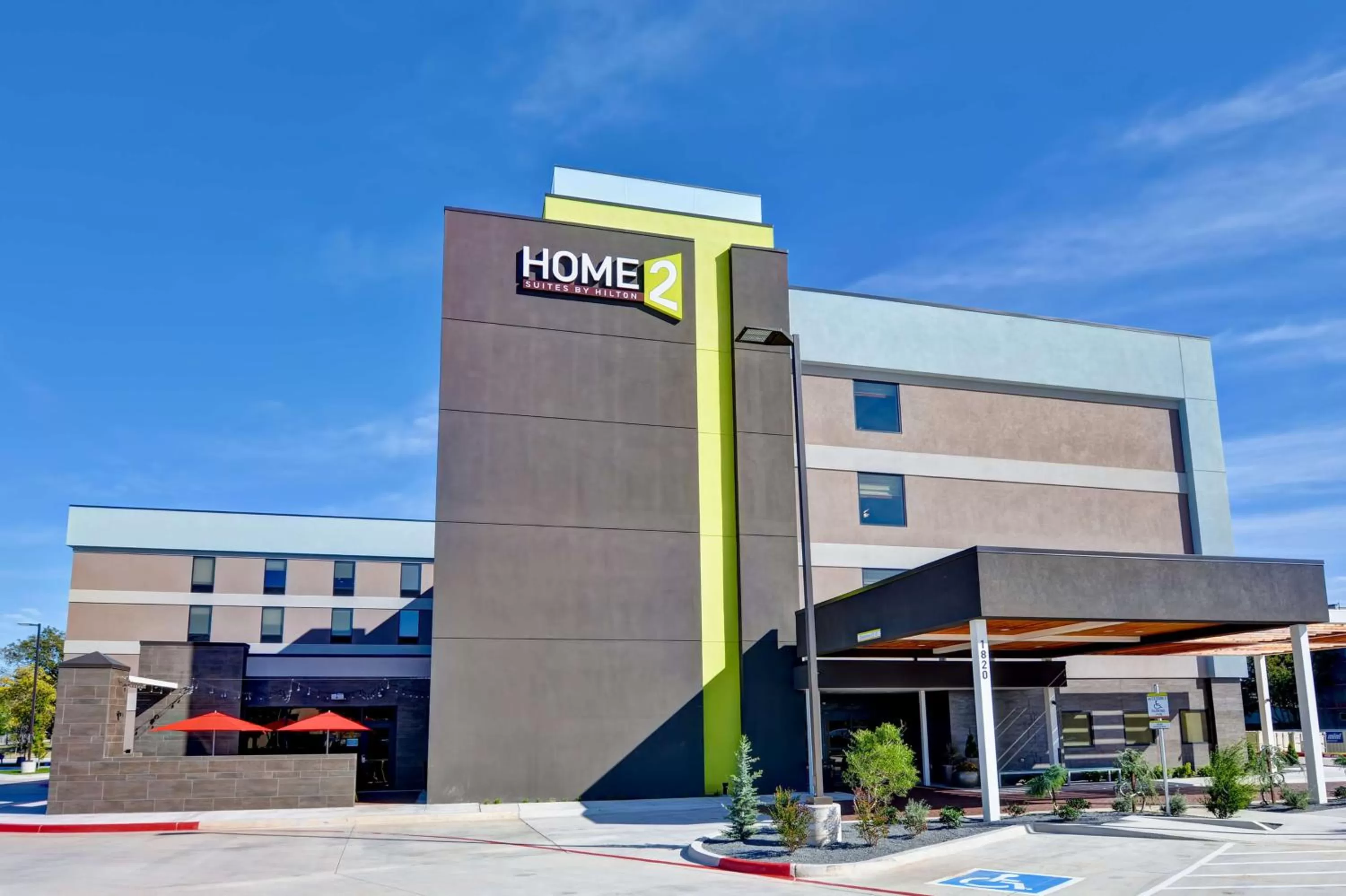 Property building in Home2 Suites by Hilton OKC Midwest City Tinker AFB