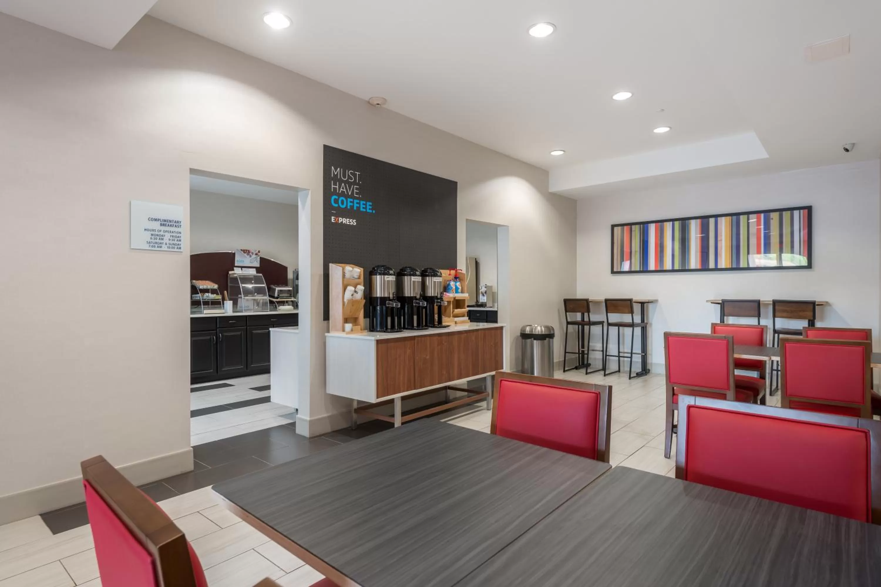 Breakfast in Holiday Inn Express Hotel & Suites Lagrange I-85 by IHG