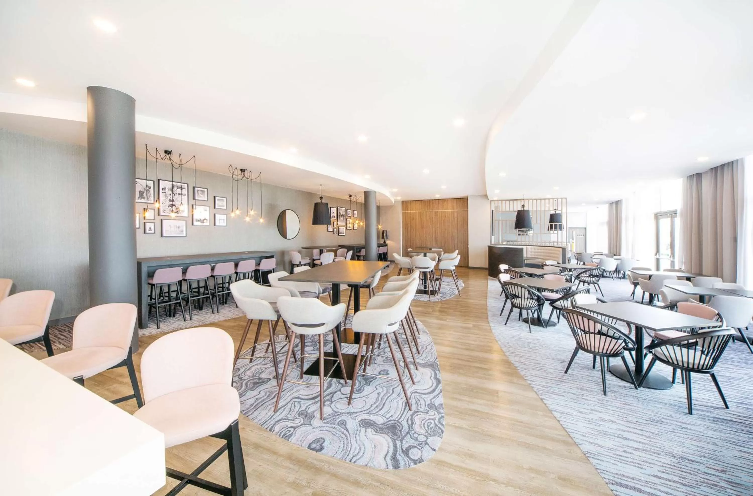 Restaurant/places to eat in Hampton By Hilton Blackpool