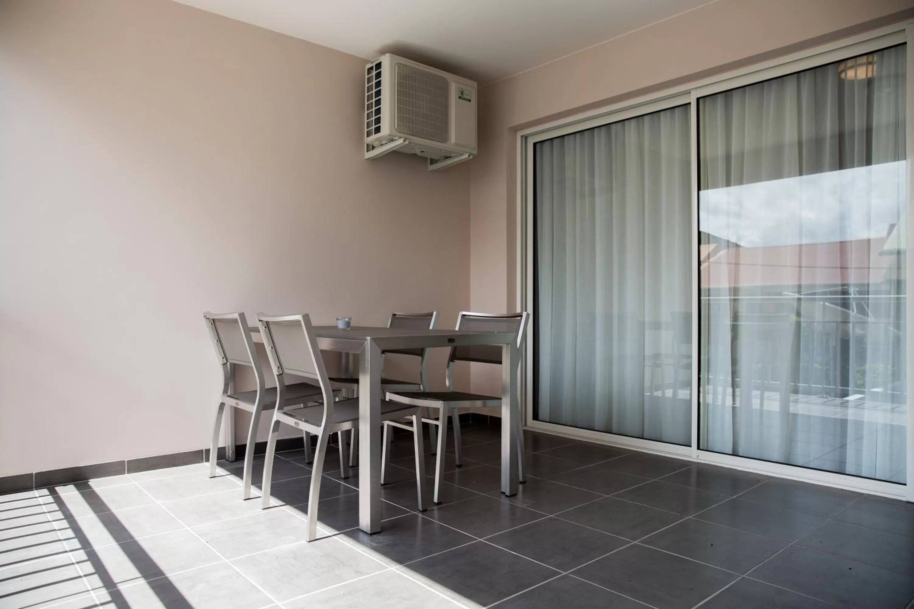 Balcony/Terrace in Eclipse Belle Etoile Appart'hôtel