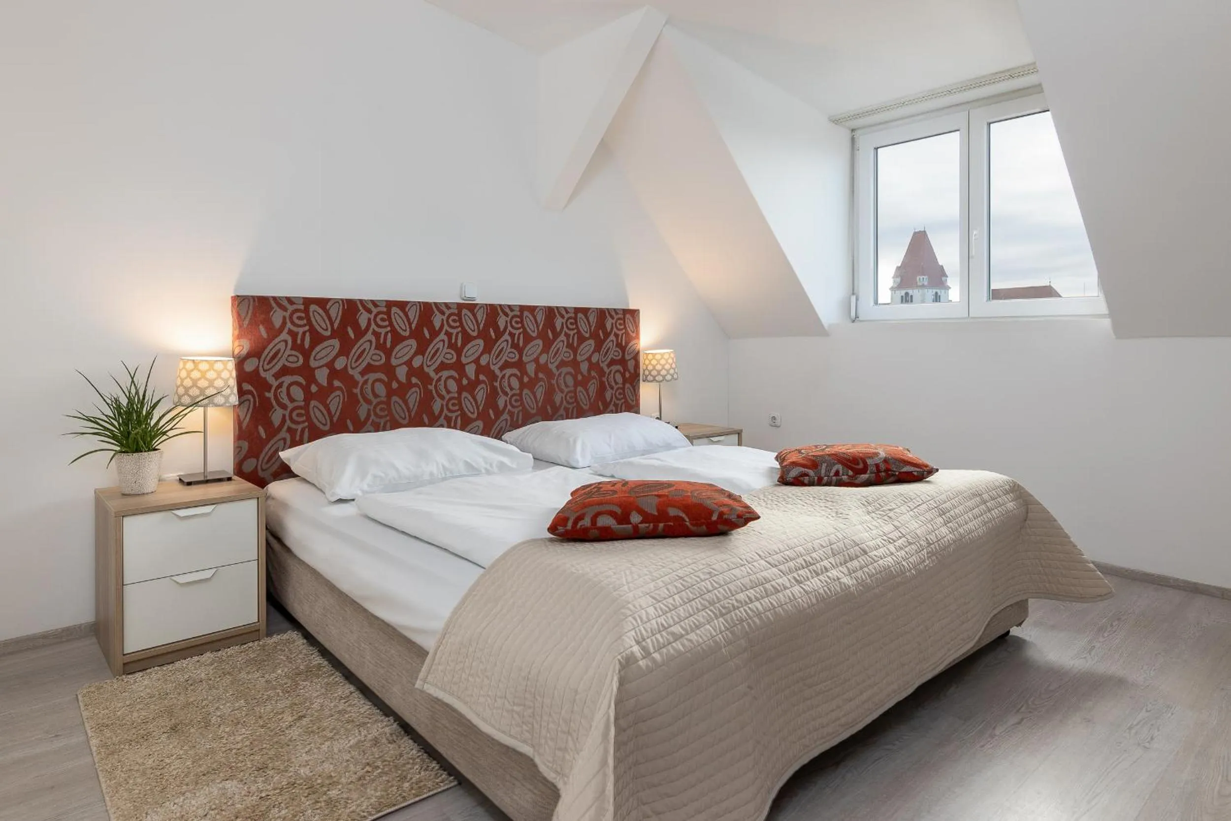 Bedroom, Bed in Hotel Zentral