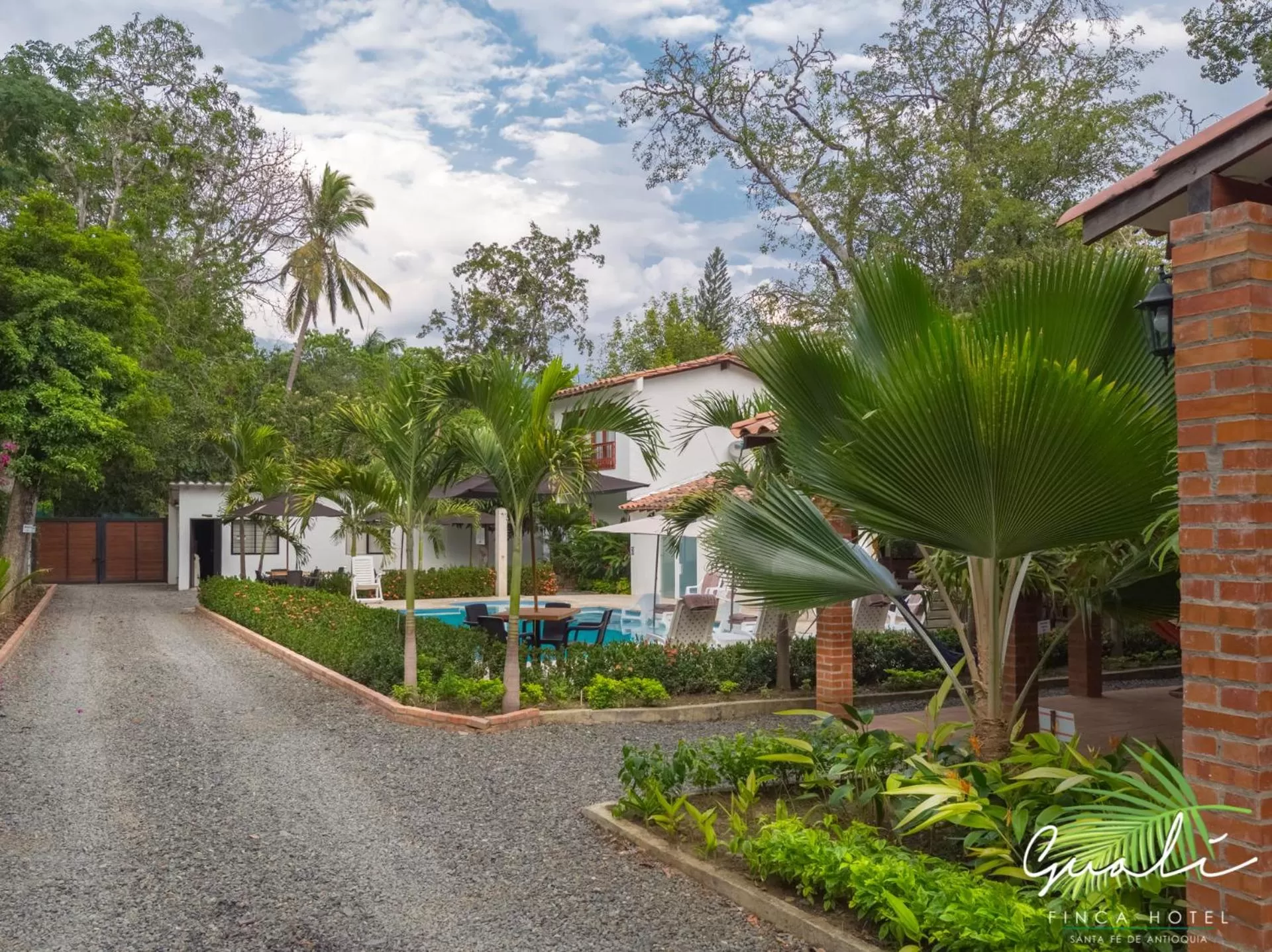 Garden in Finca Hotel Guali Santafe