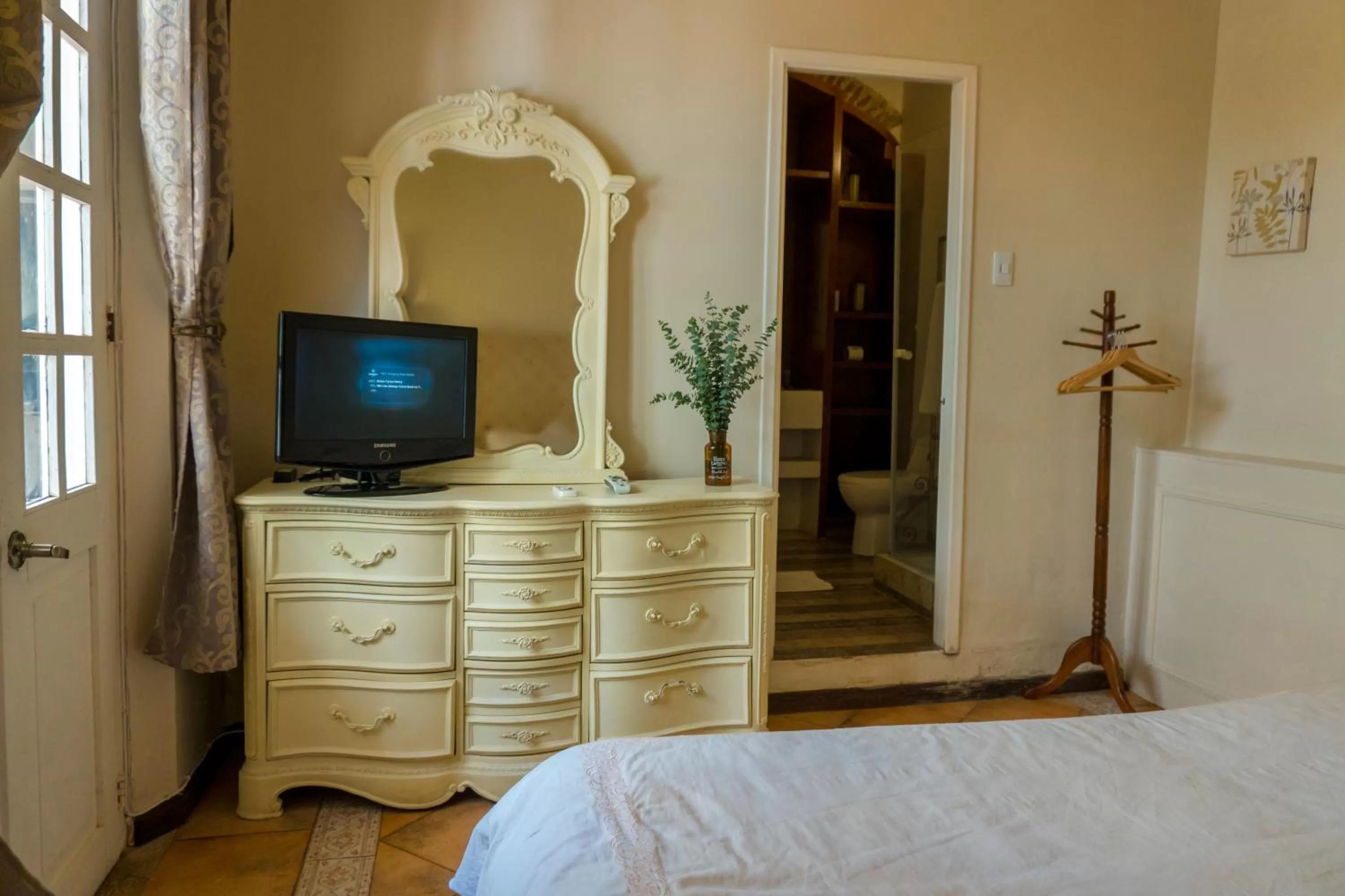 Photo of the whole room, Bed in Hotel Casa la Tablada By GB Collection