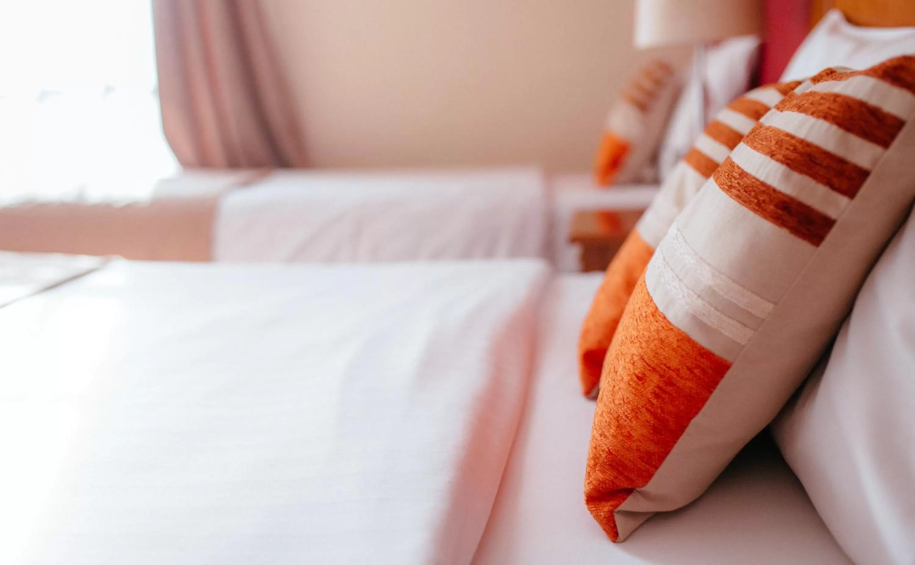 Bedroom, Bed in Pymgate Lodge Hotel Manchester Airport