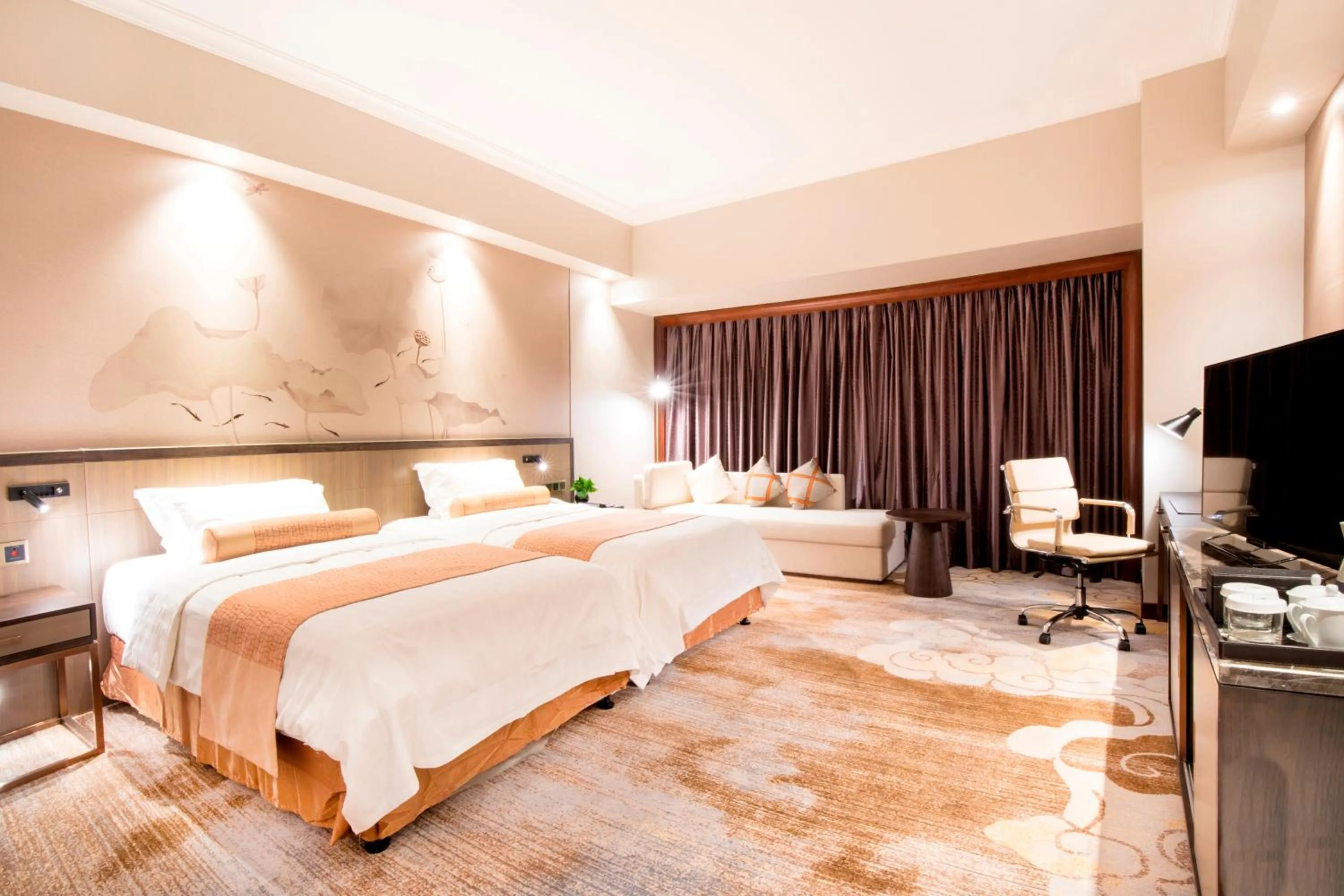 Decorative detail, Bed in Jin Jiang Pine City Hotel