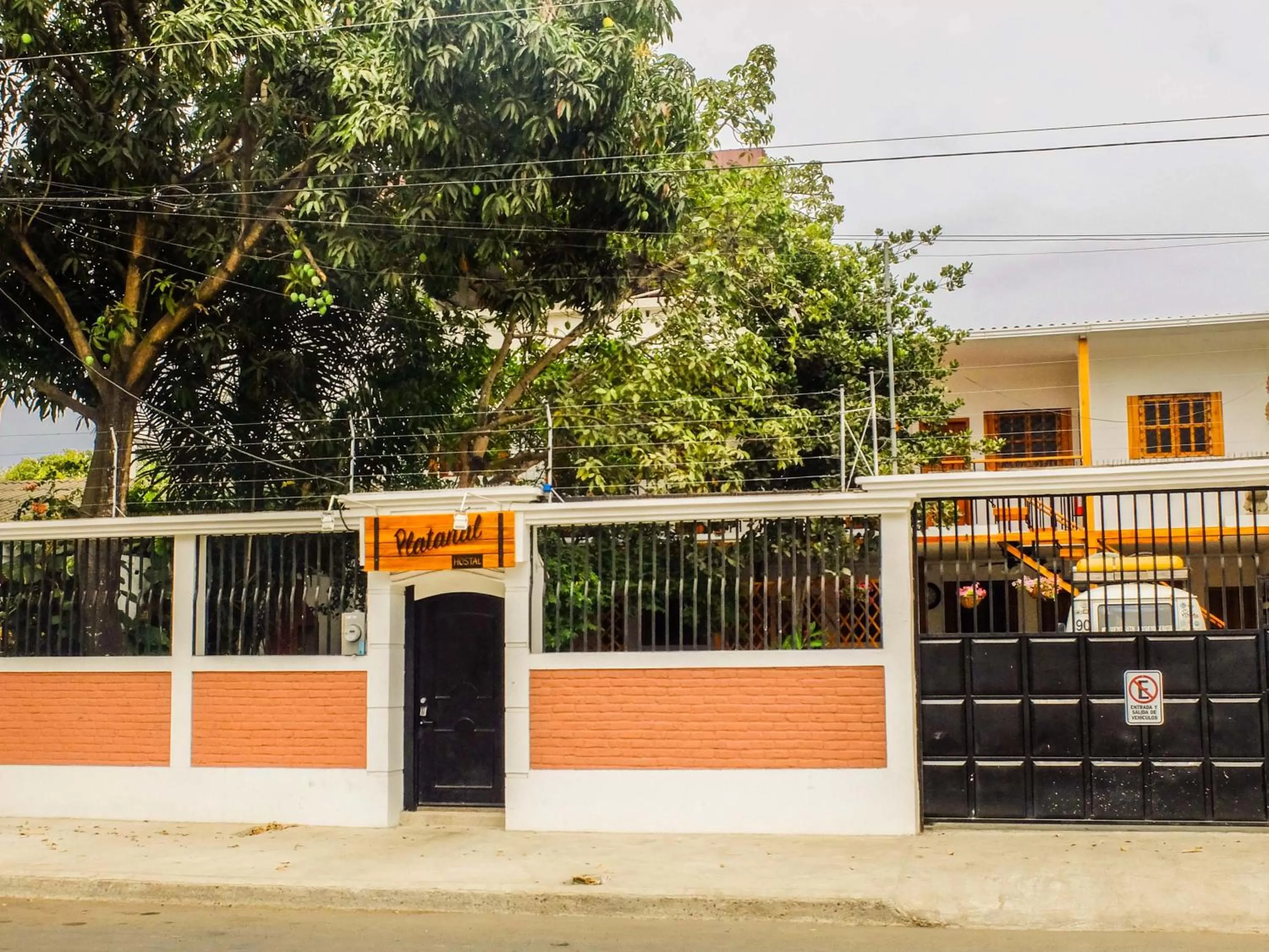 Facade/entrance in Hotel Boutique Platanal