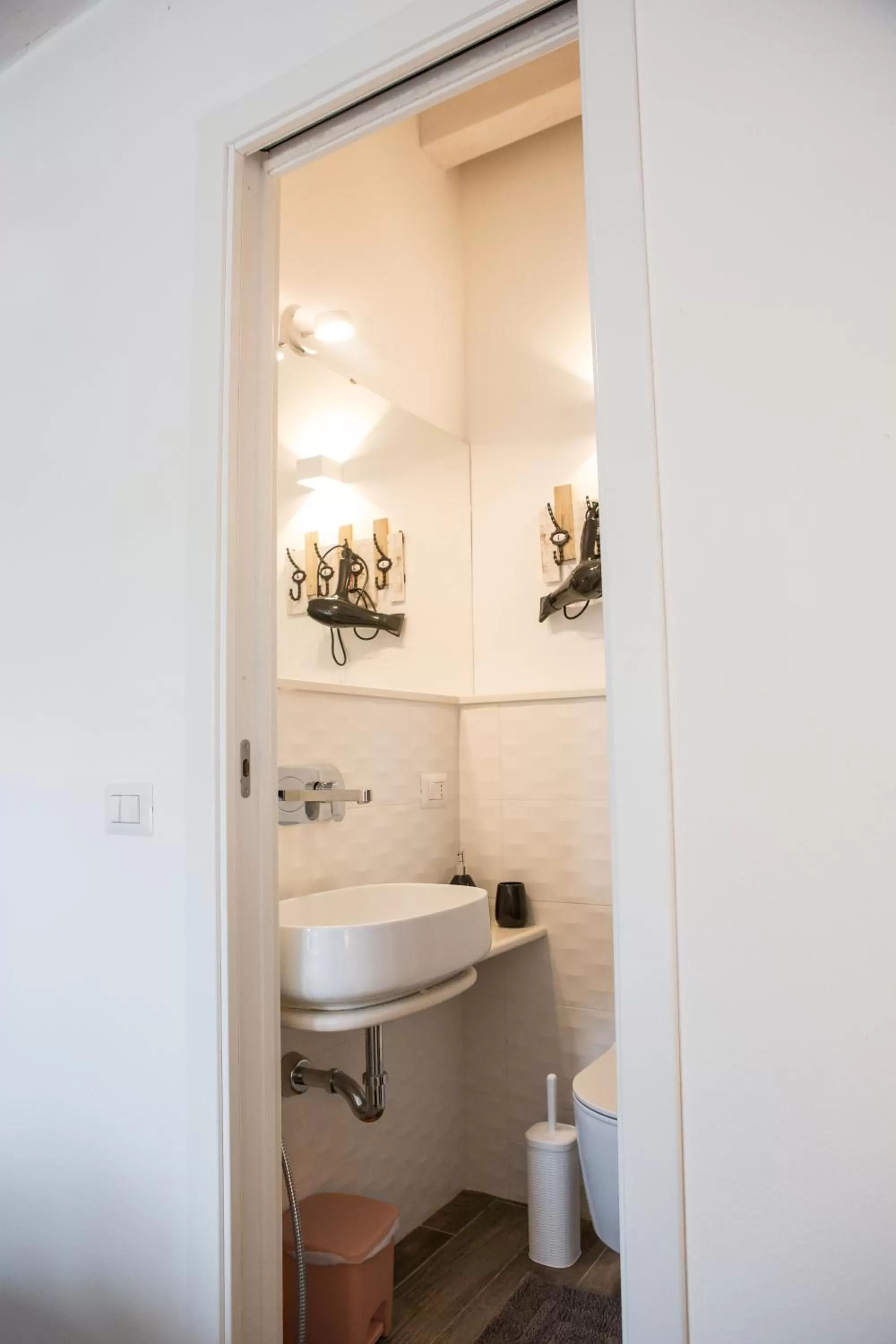 Bathroom in Alghero in bicicletta