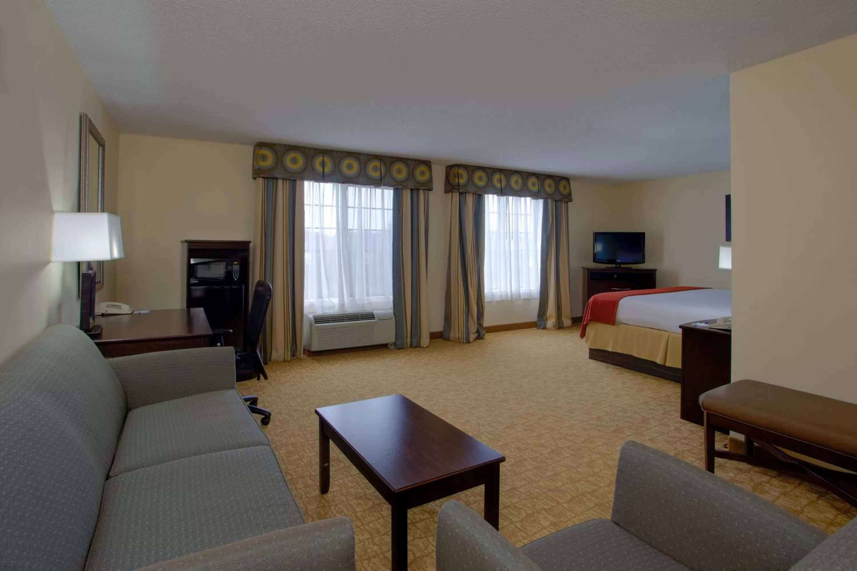 Photo of the whole room in Holiday Inn Express Winston-Salem by IHG