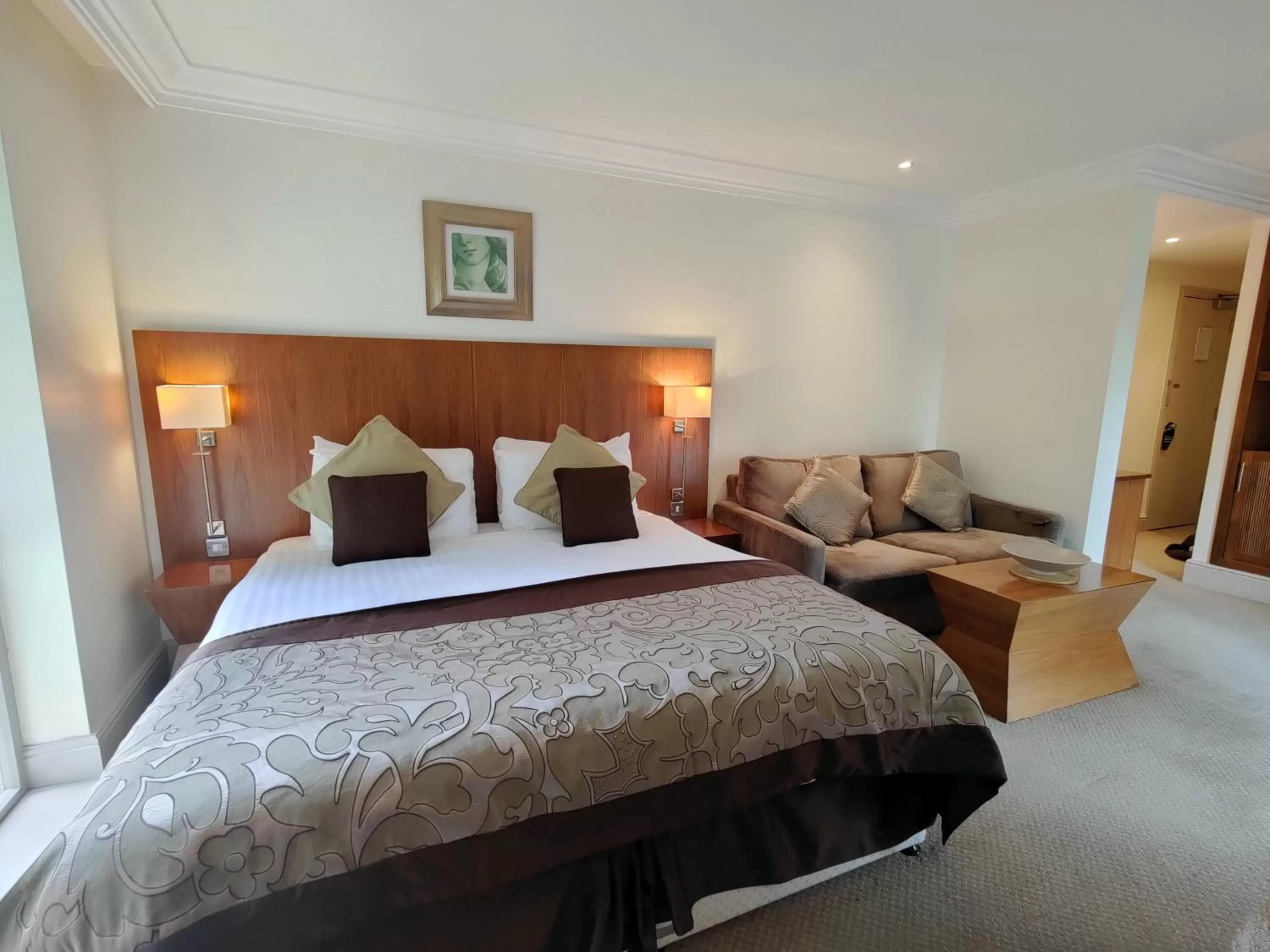 Bedroom, Bed in The Priest House On The River