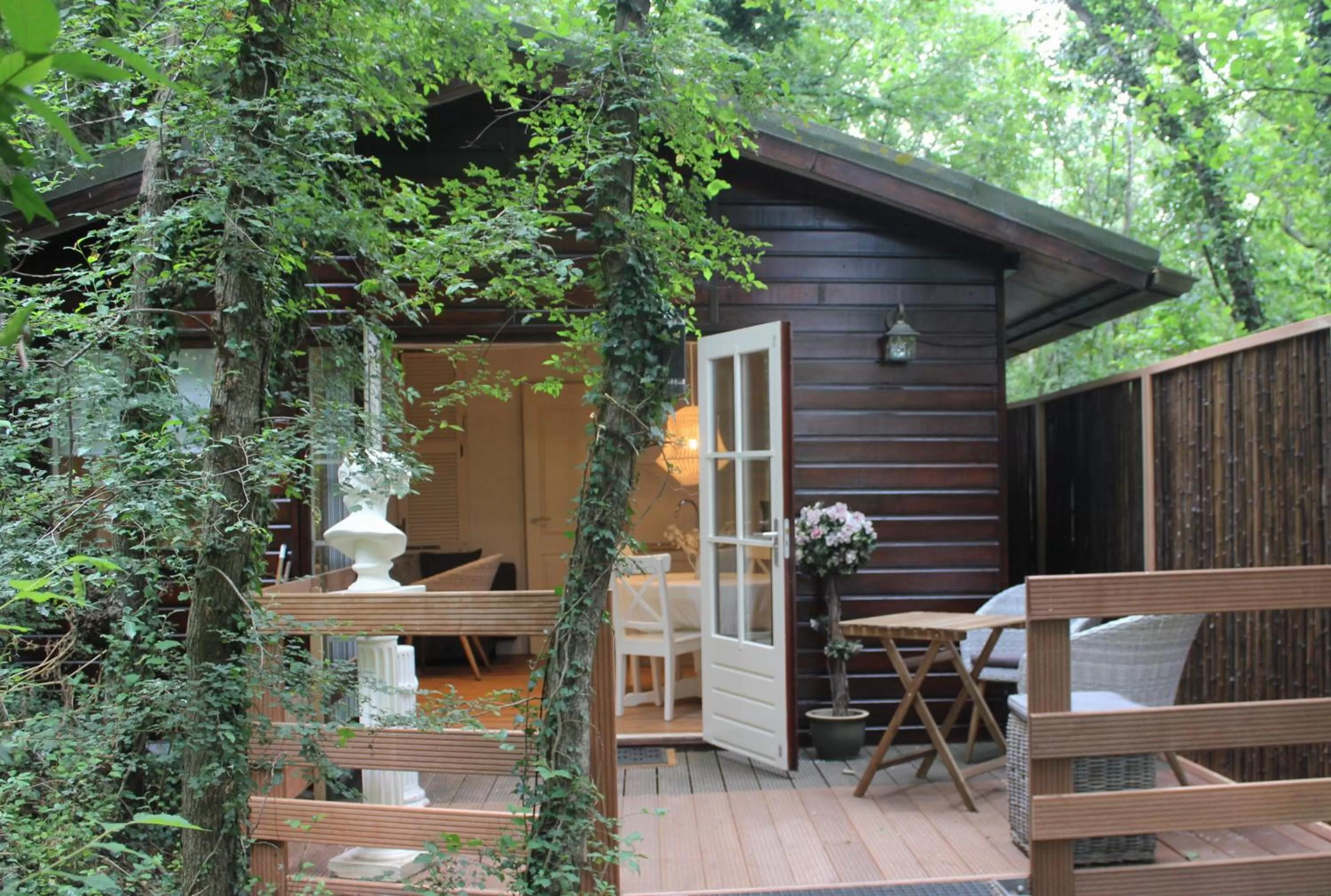 Facade/entrance in Mare Sanat