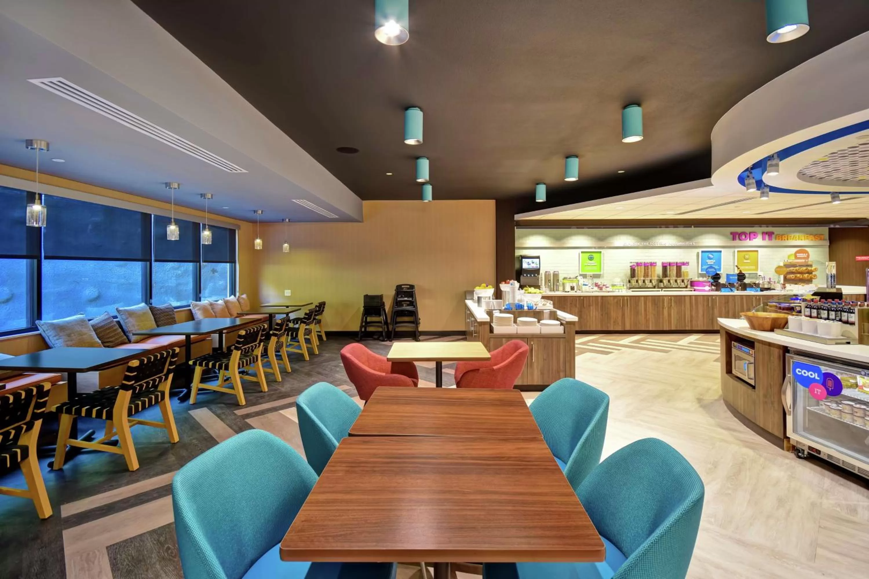 Lobby or reception in Tru By Hilton Deadwood