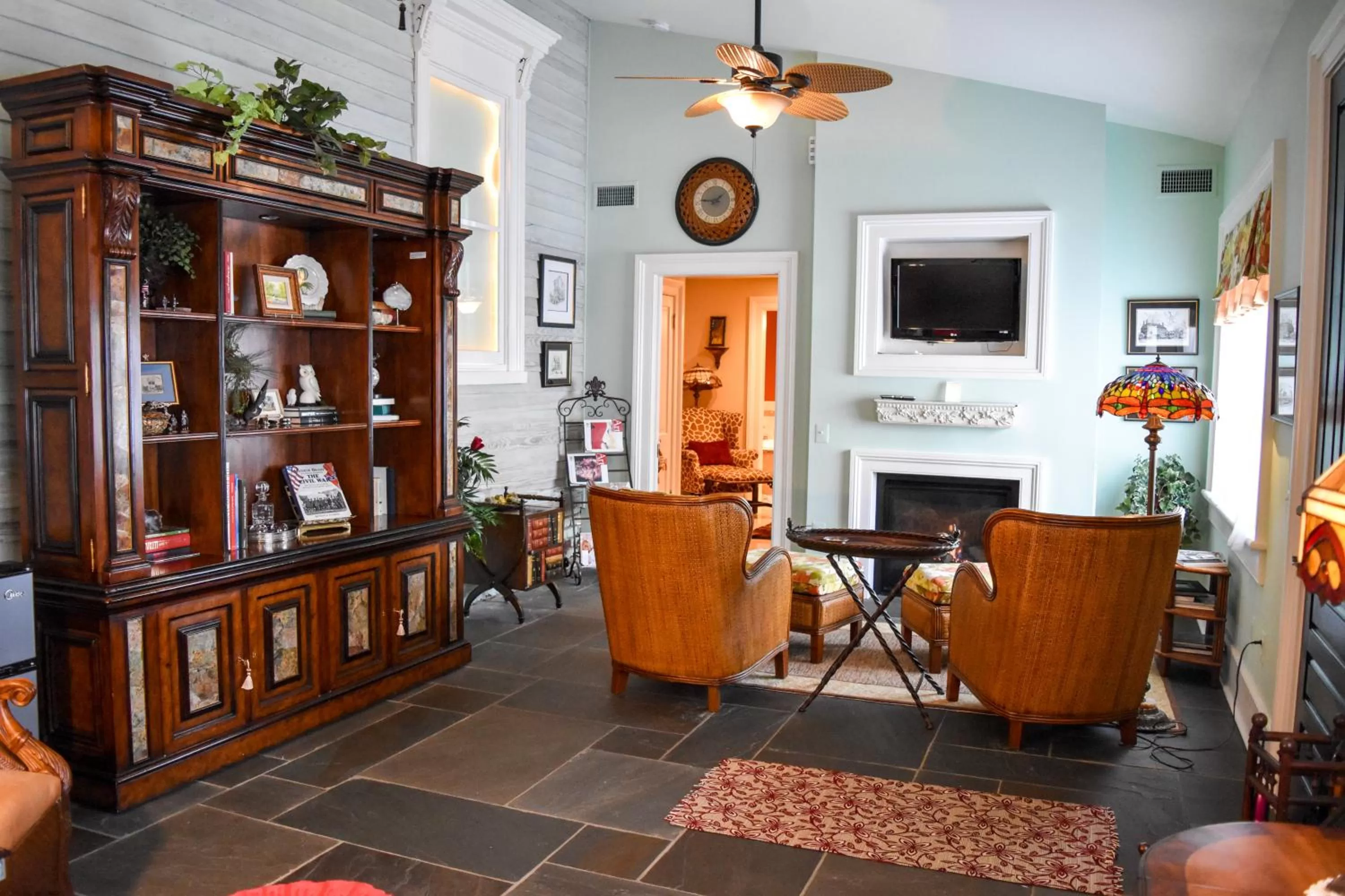 Lobby/Reception in The Richard Johnston Inn & 1890 Caroline House