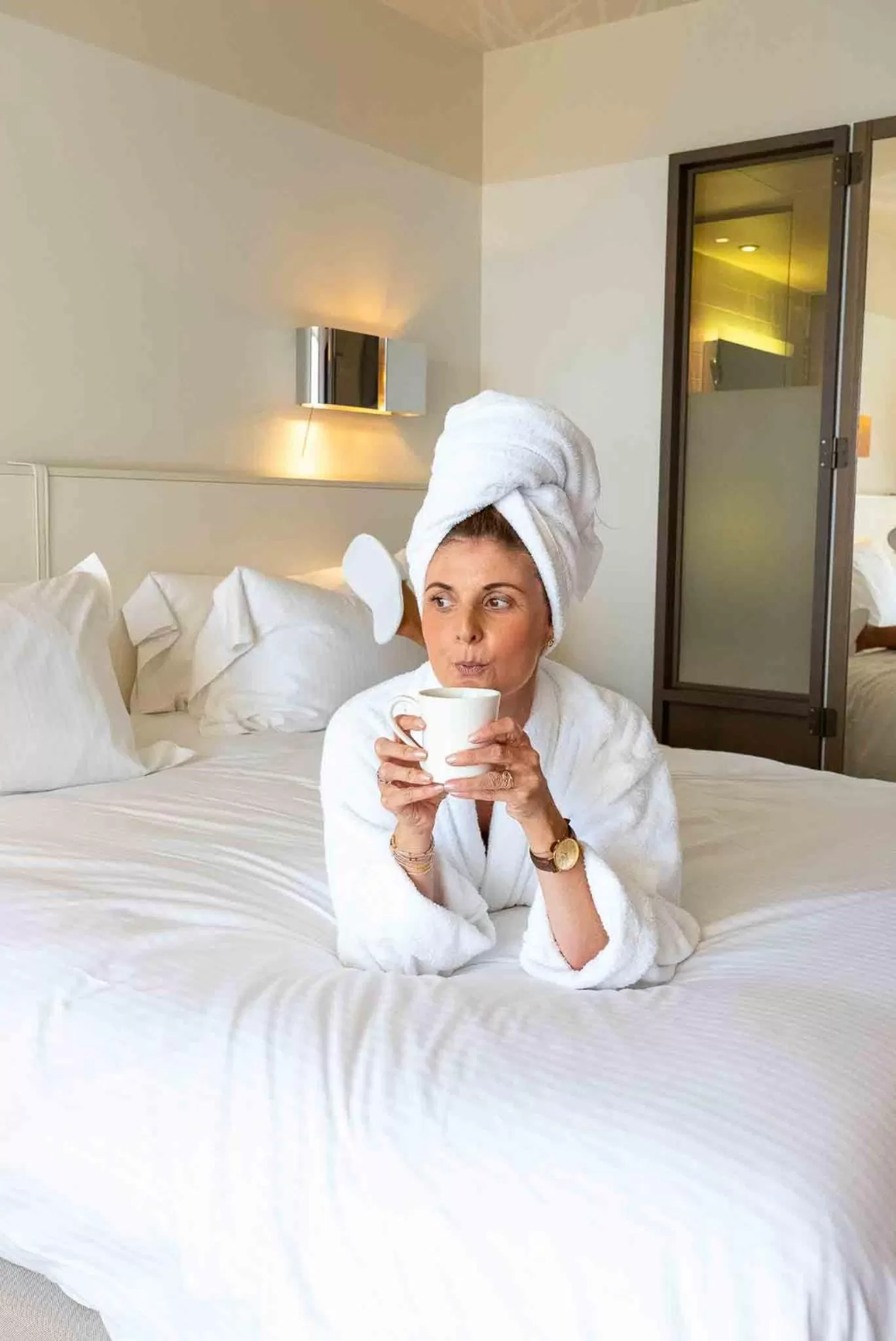 Bed in Pullman Cannes Mandelieu