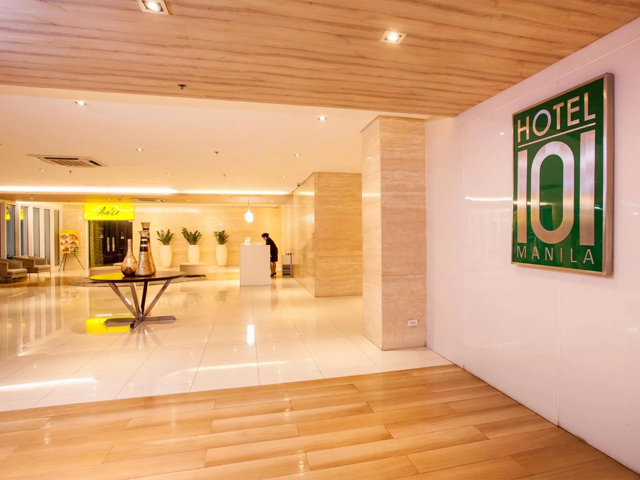 Lobby or reception in Hotel101 - Manila