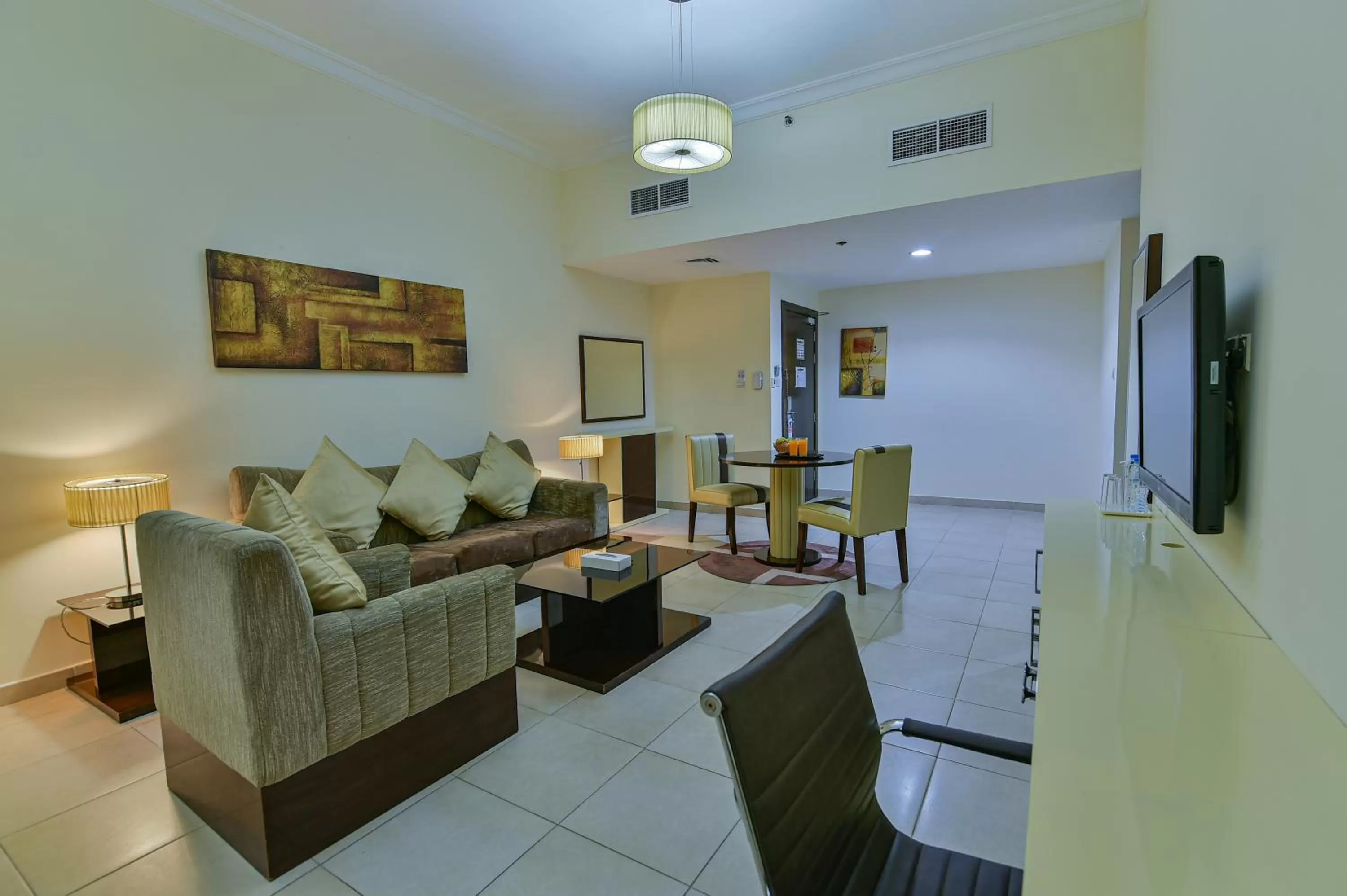 Living room in VISTA HOTEL APARTMENTS DELUXE