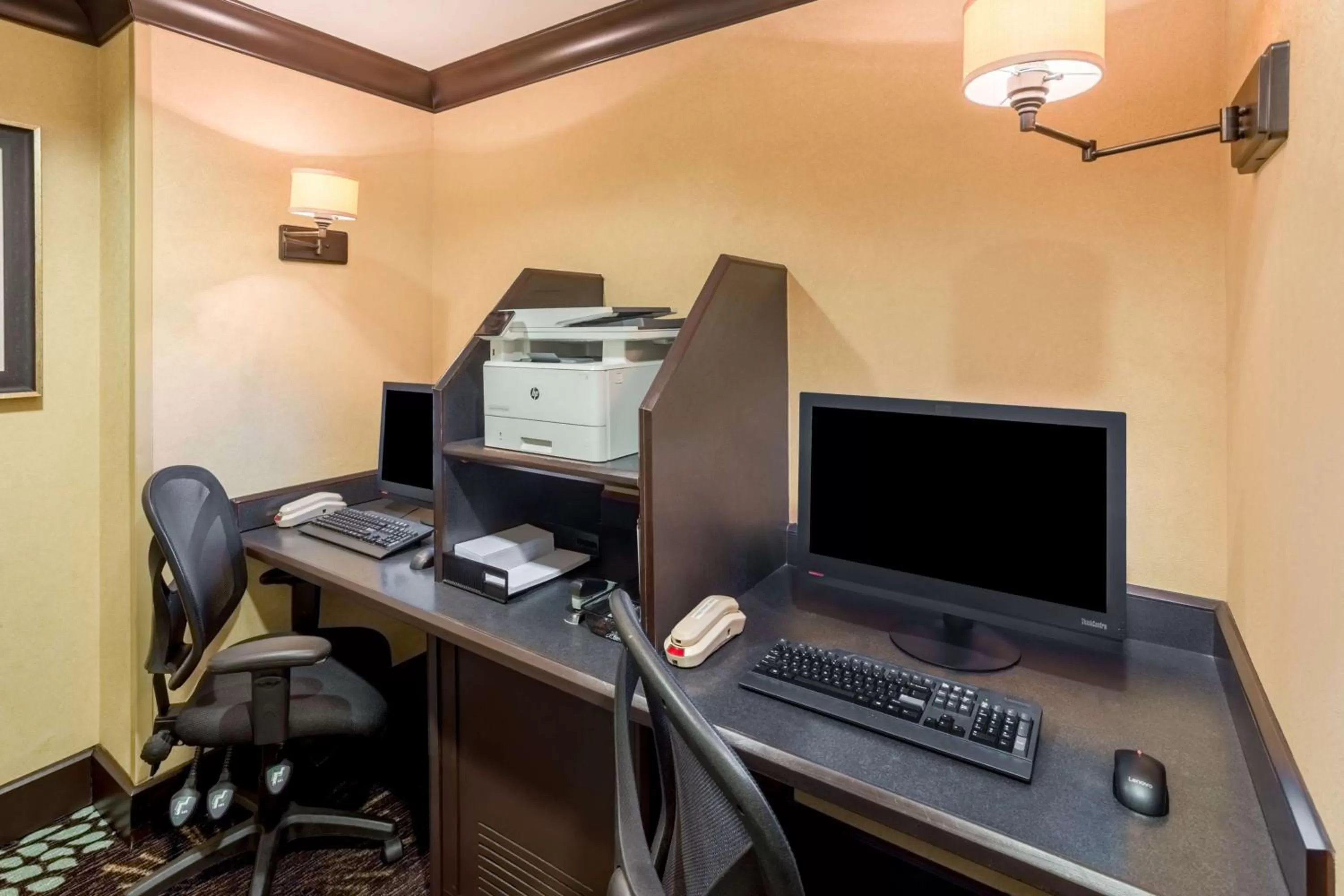 Business facilities in Sonesta ES Suites Atlanta Perimeter Center