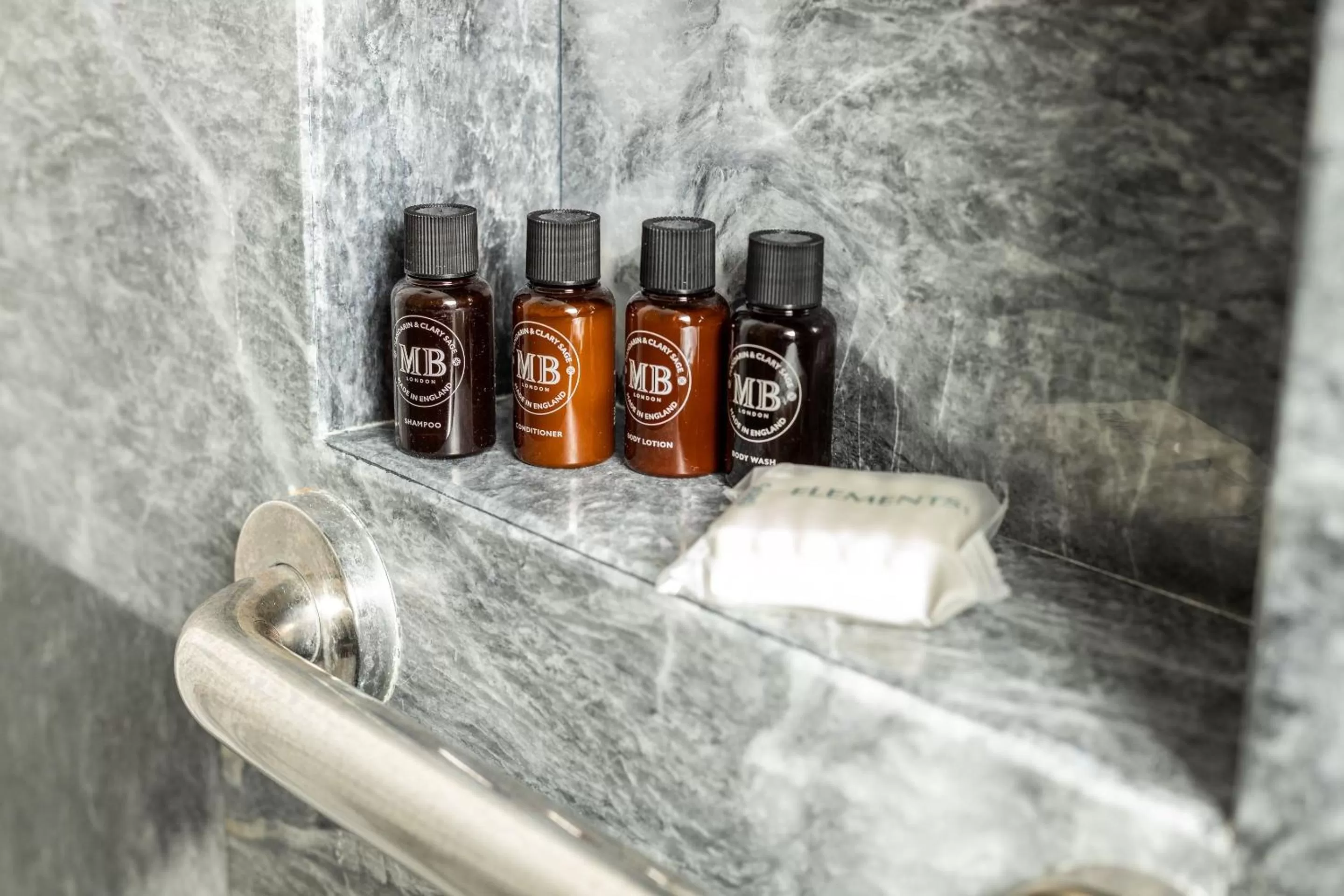 Bathroom in Camino Real Fashion Drive Monterrey