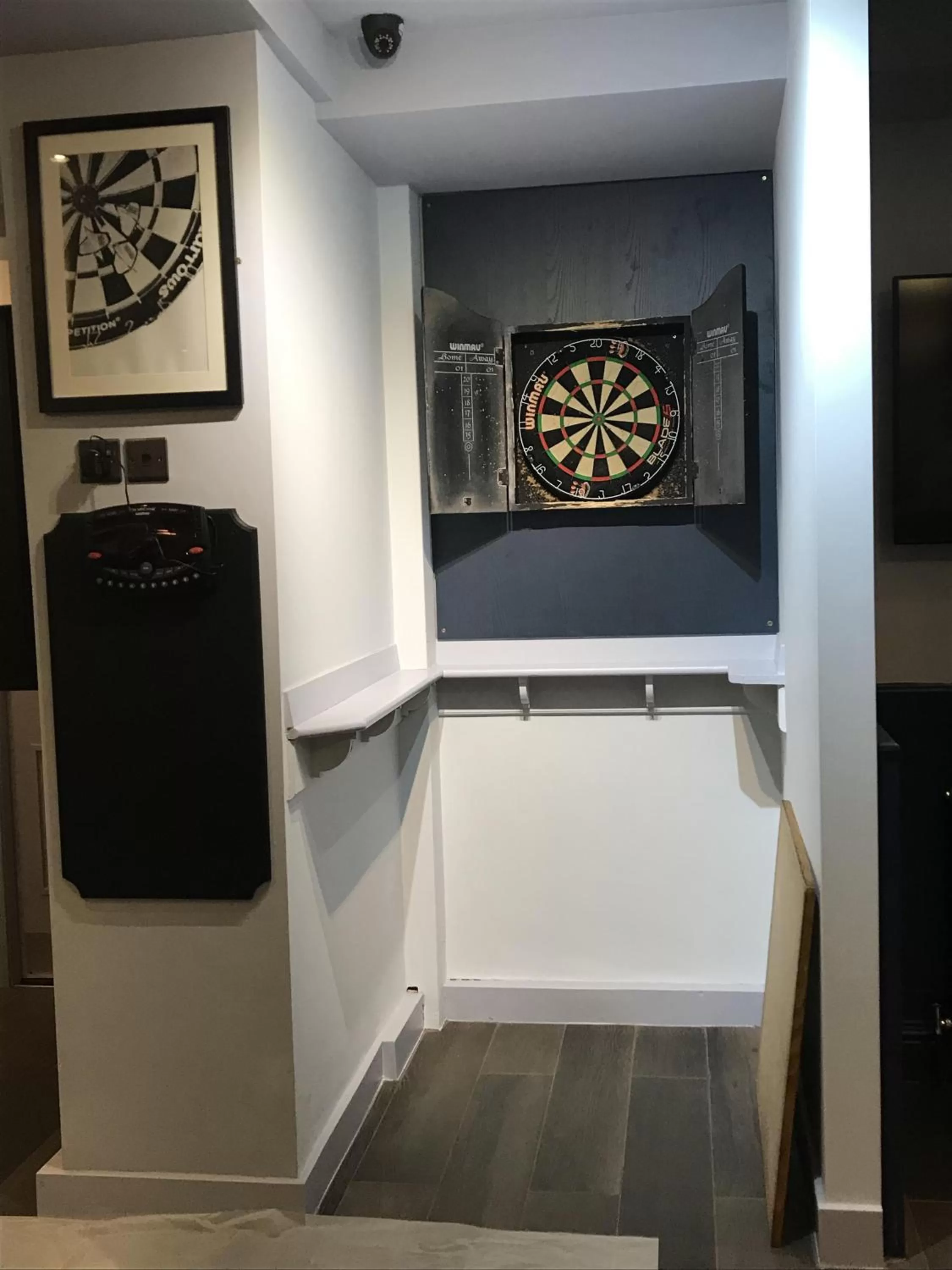 Lounge or bar in The Halfway House Inn